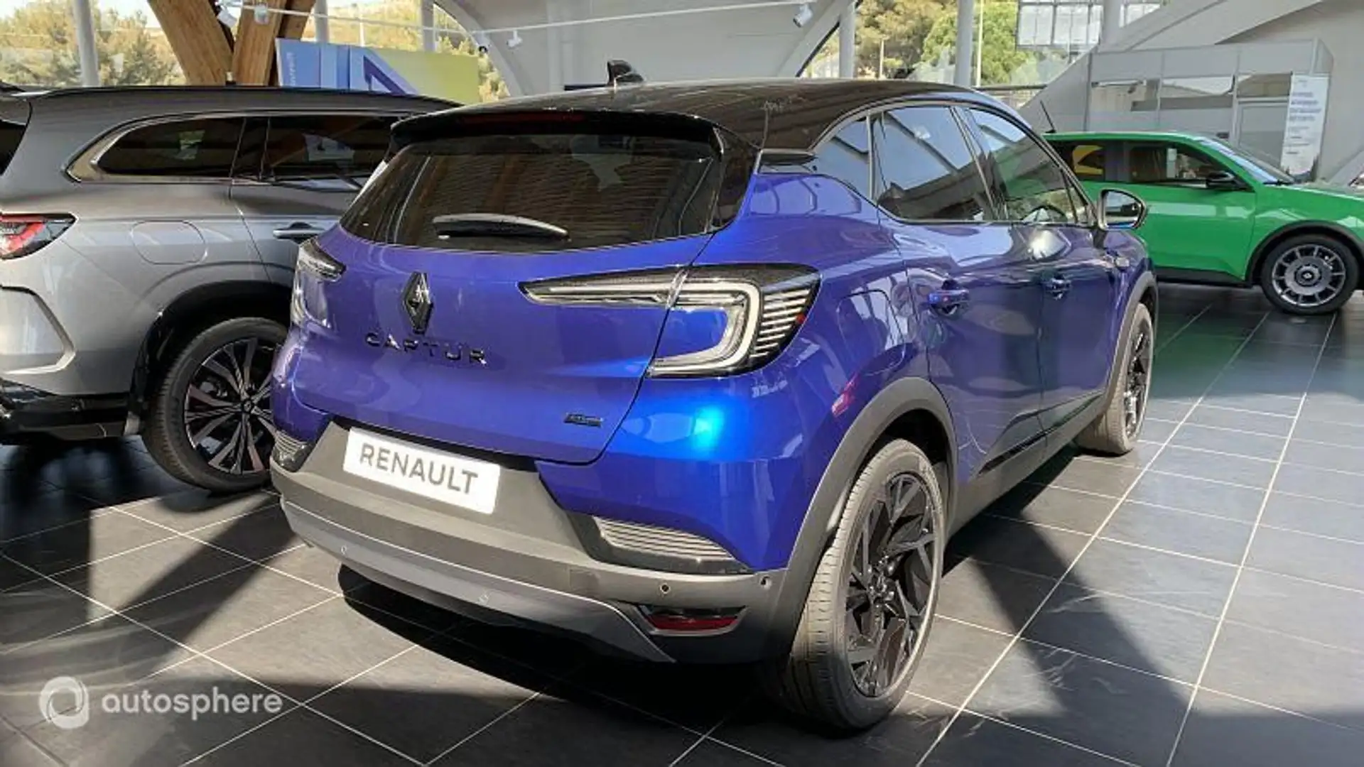 Renault Captur 1.6 E-Tech full hybrid 145ch esprit Alpine - 2