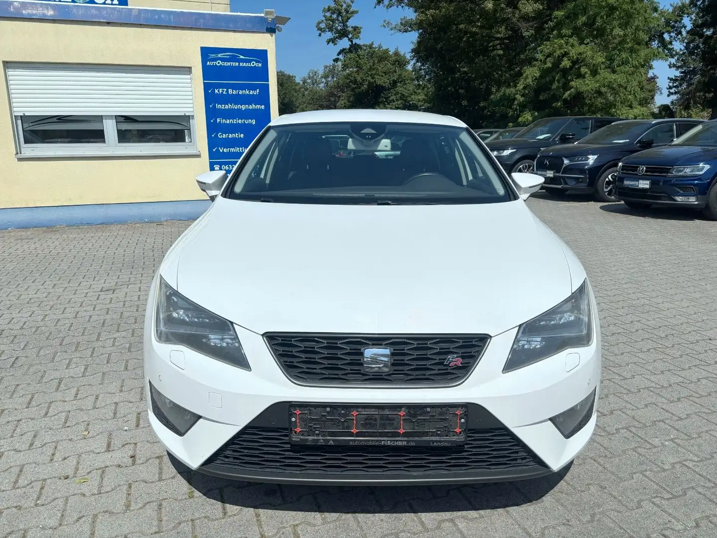 SEAT Leon FR Sport 2.0 TDI*Navi*LED*Alcantara*Sound Weiß - 2