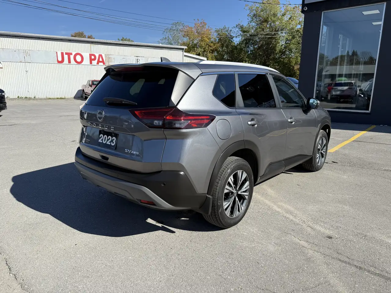 Nissan Rogue снимка Nissan Rogue