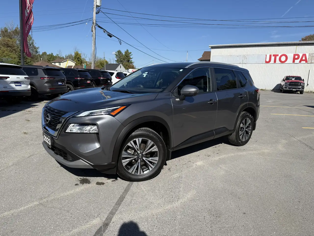 Nissan Rogue снимка Nissan Rogue