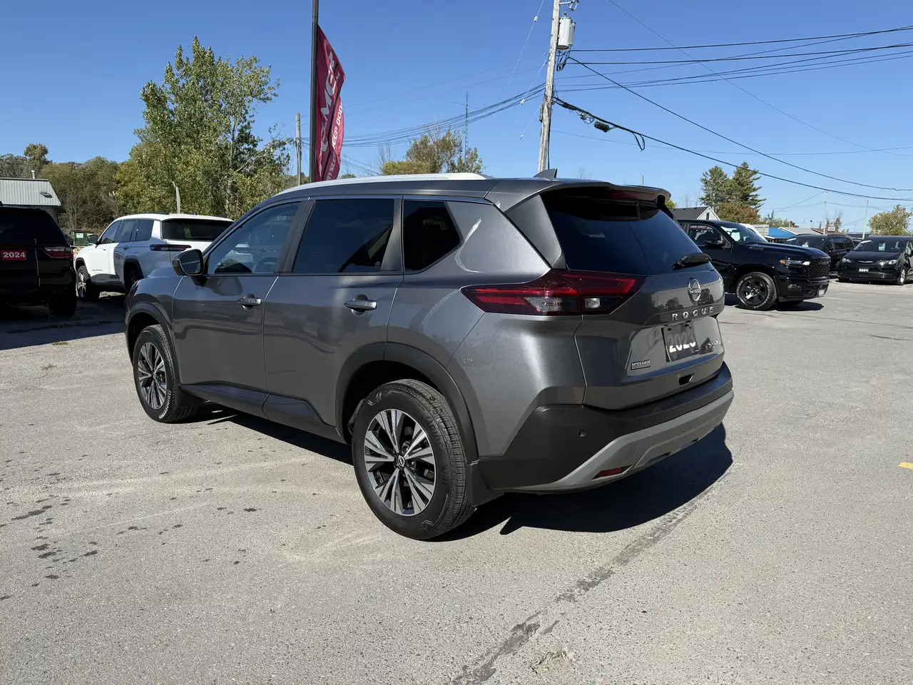 Nissan Rogue снимка Nissan Rogue