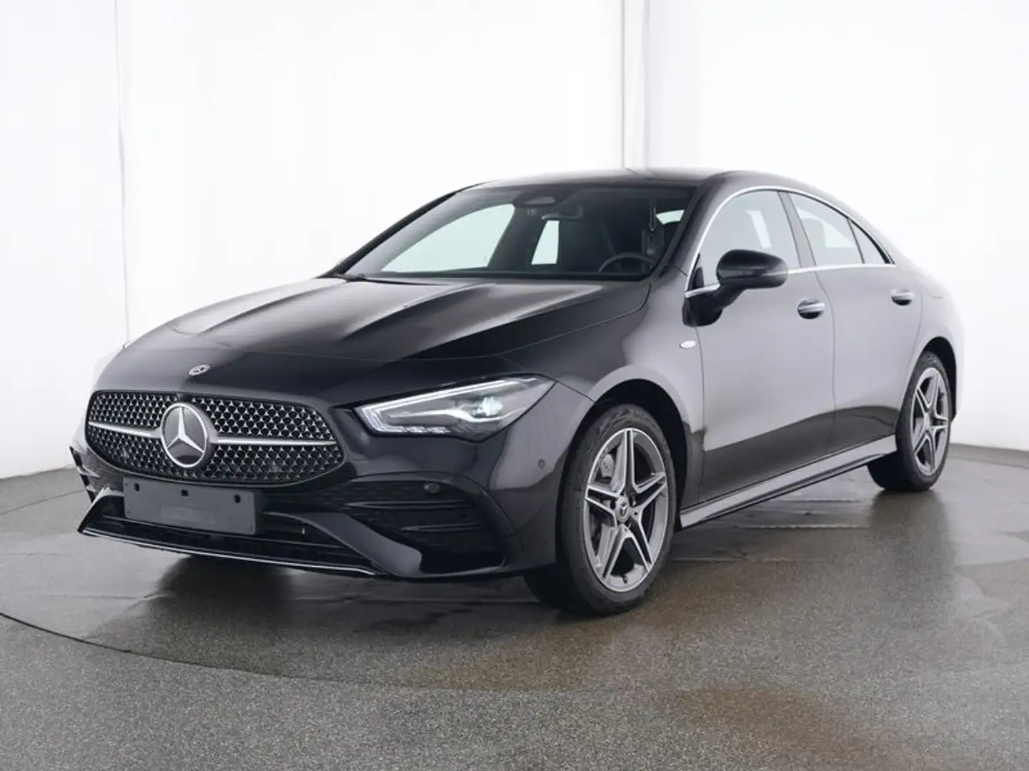 Mercedes-Benz CLA 250 e C AMG LINE PANO SD LENKRADHEIZUNG Noir - 2