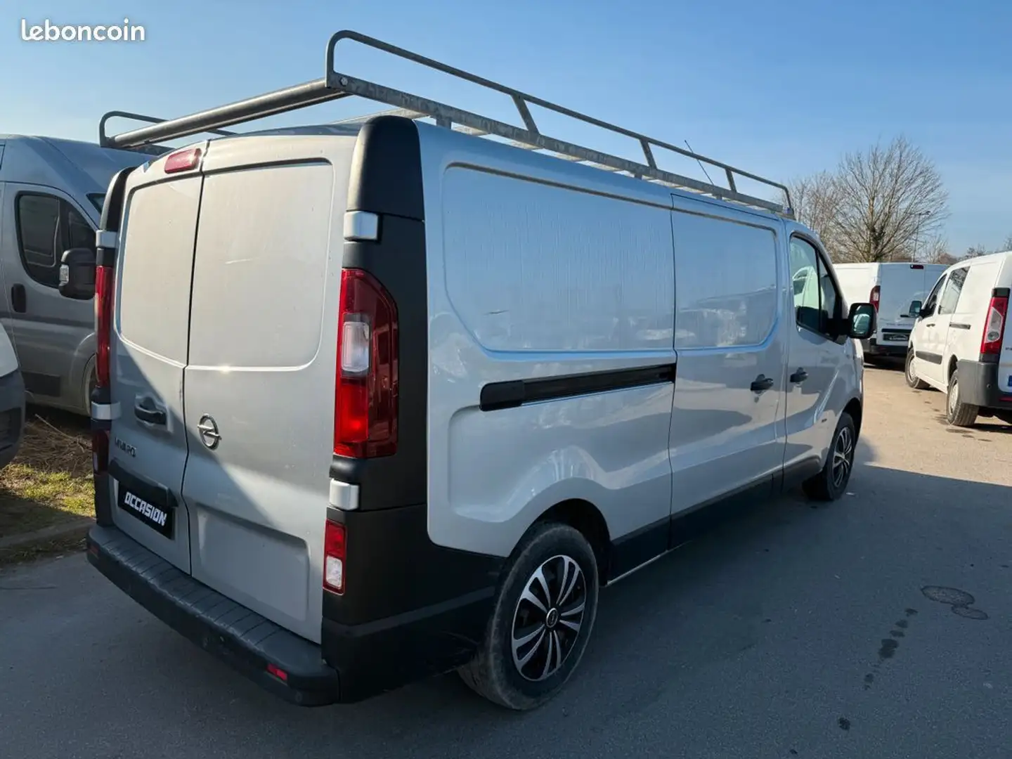 Opel Vivaro 1.6 cdti 100cv L2H1 Rallongè 129000Km de 2015 Gris - 2