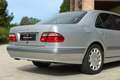 Mercedes-Benz E 430 V8 Gris - thumbnail 33