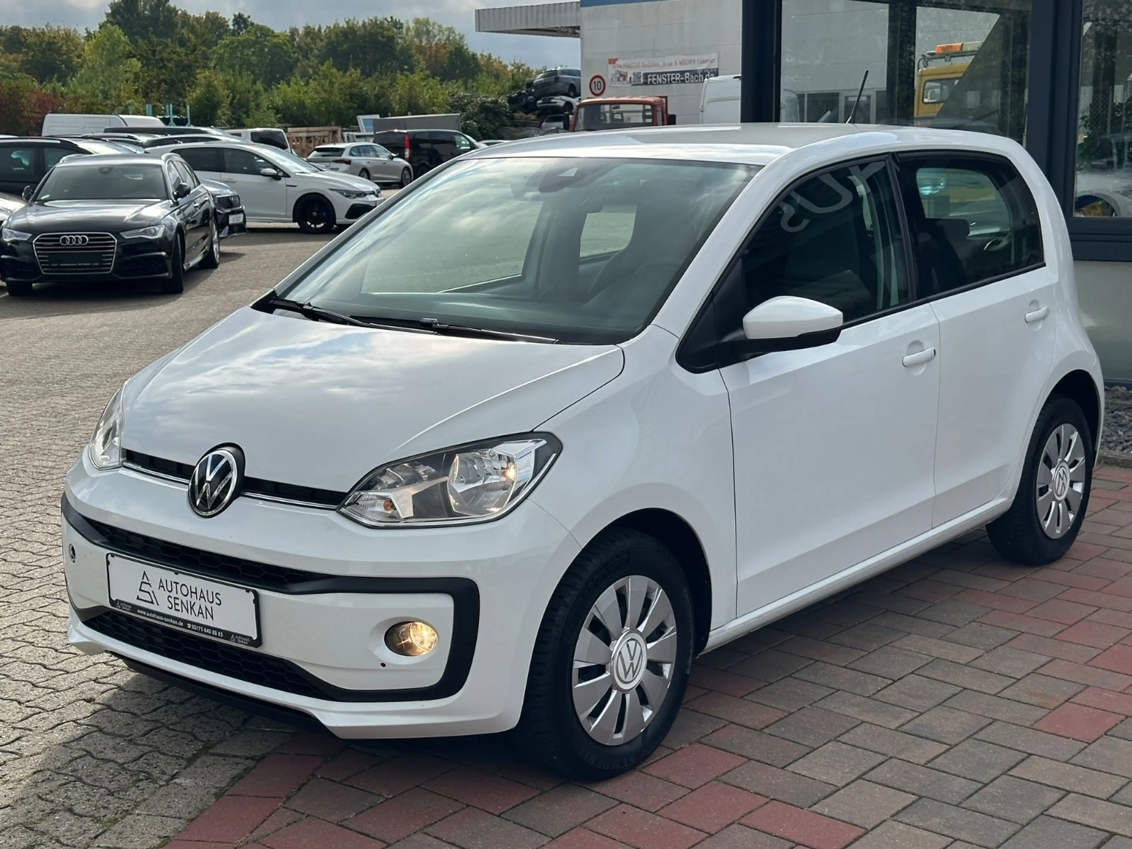 Volkswagen up! move up 1.0 MPI *4-TÜREN*SHZ*KLIMA*DAB+ — photo 7