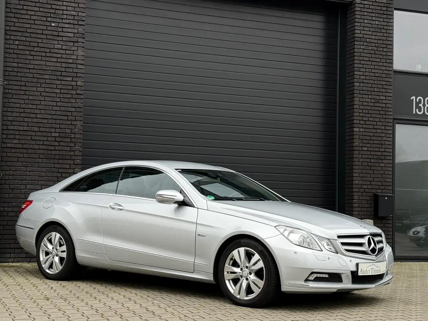 Mercedes-Benz E 350 Coupé C207 E CGI Elegance Aut.-7 | 2e eig. | volle Argent - 2