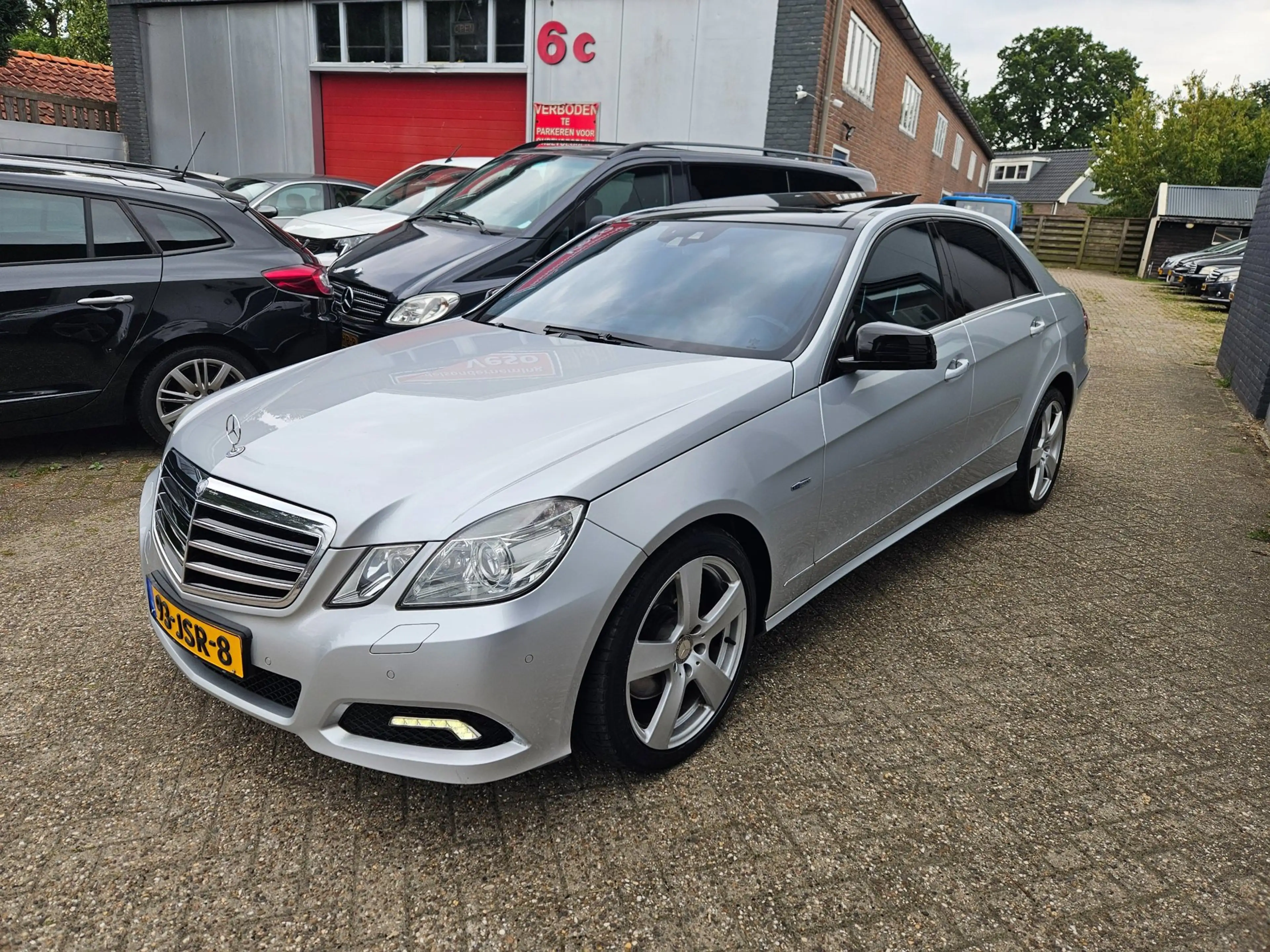Mercedes-Benz E 350 CGI Avantgarde |Night view assist — photo 2