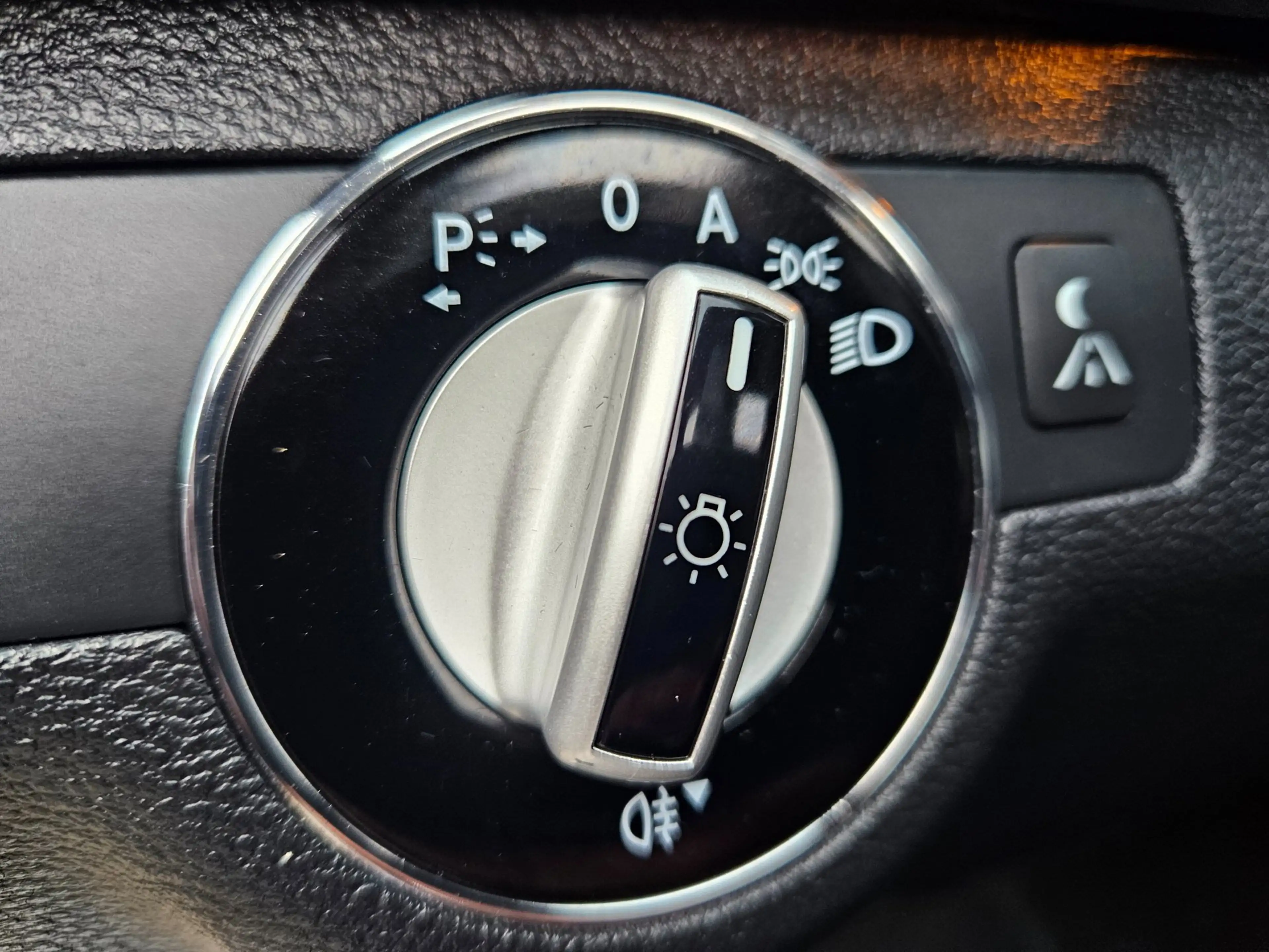 Mercedes-Benz E 350 CGI Avantgarde |Night view assist — photo 15