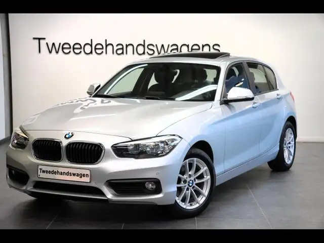 BMW 118 GLASDAK VERW. ZETELS NAVI  CRUISECONTROL