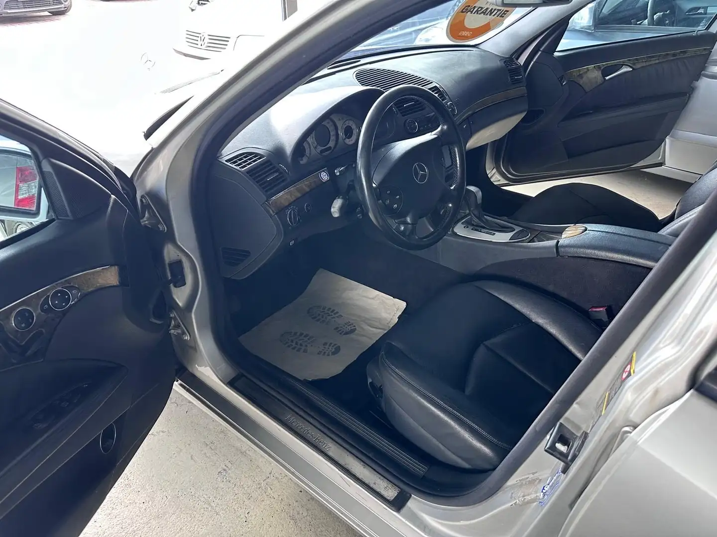 Mercedes-Benz E 320 E 320 T Grau - 2