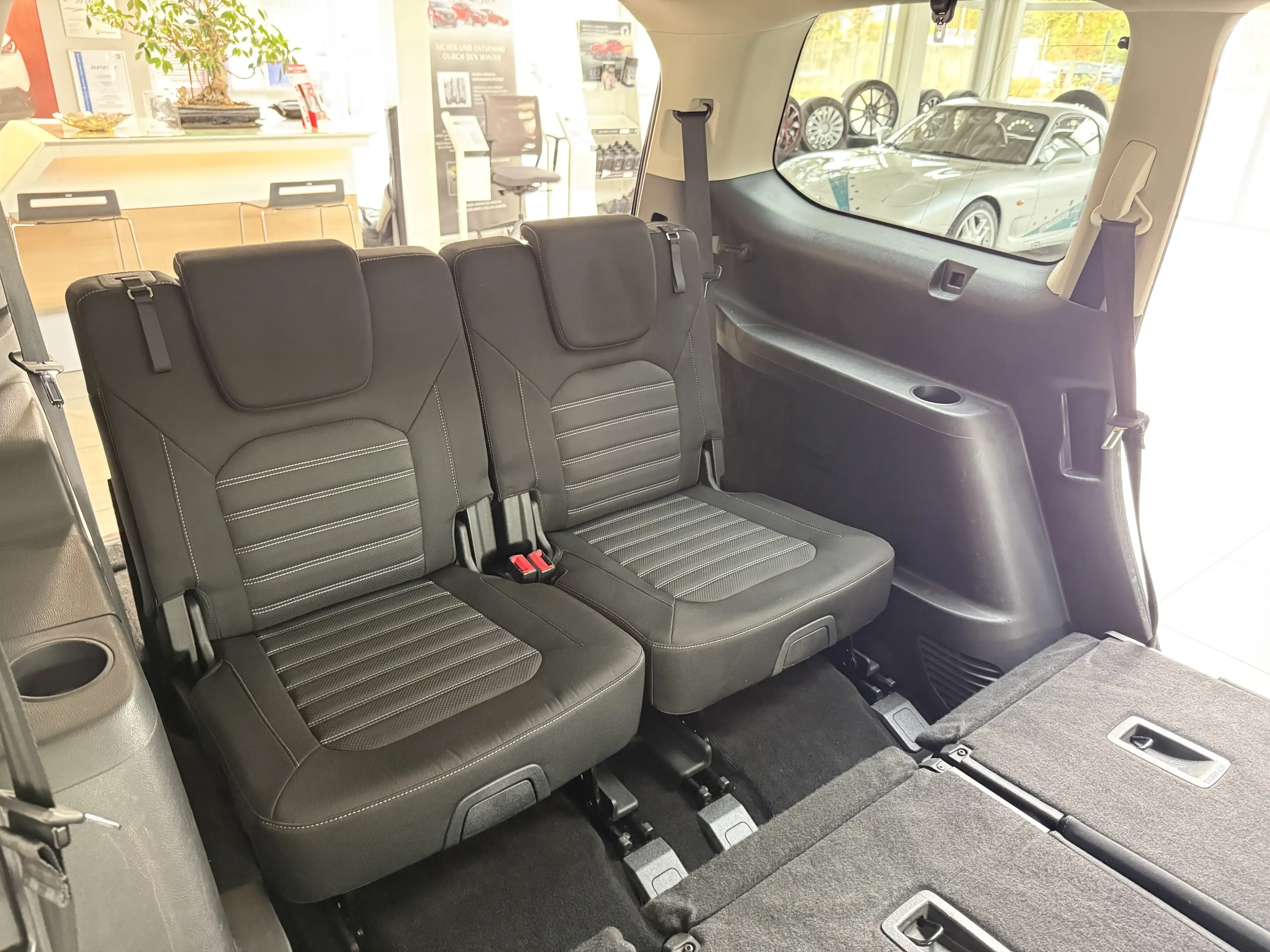 Ford Galaxy Titanium 7-Sitzer Kamera Keyless SHZ Navi — photo 10
