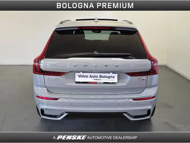 Volvo XC60 view 7