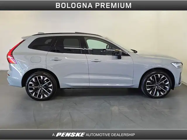 Volvo XC60 view 6