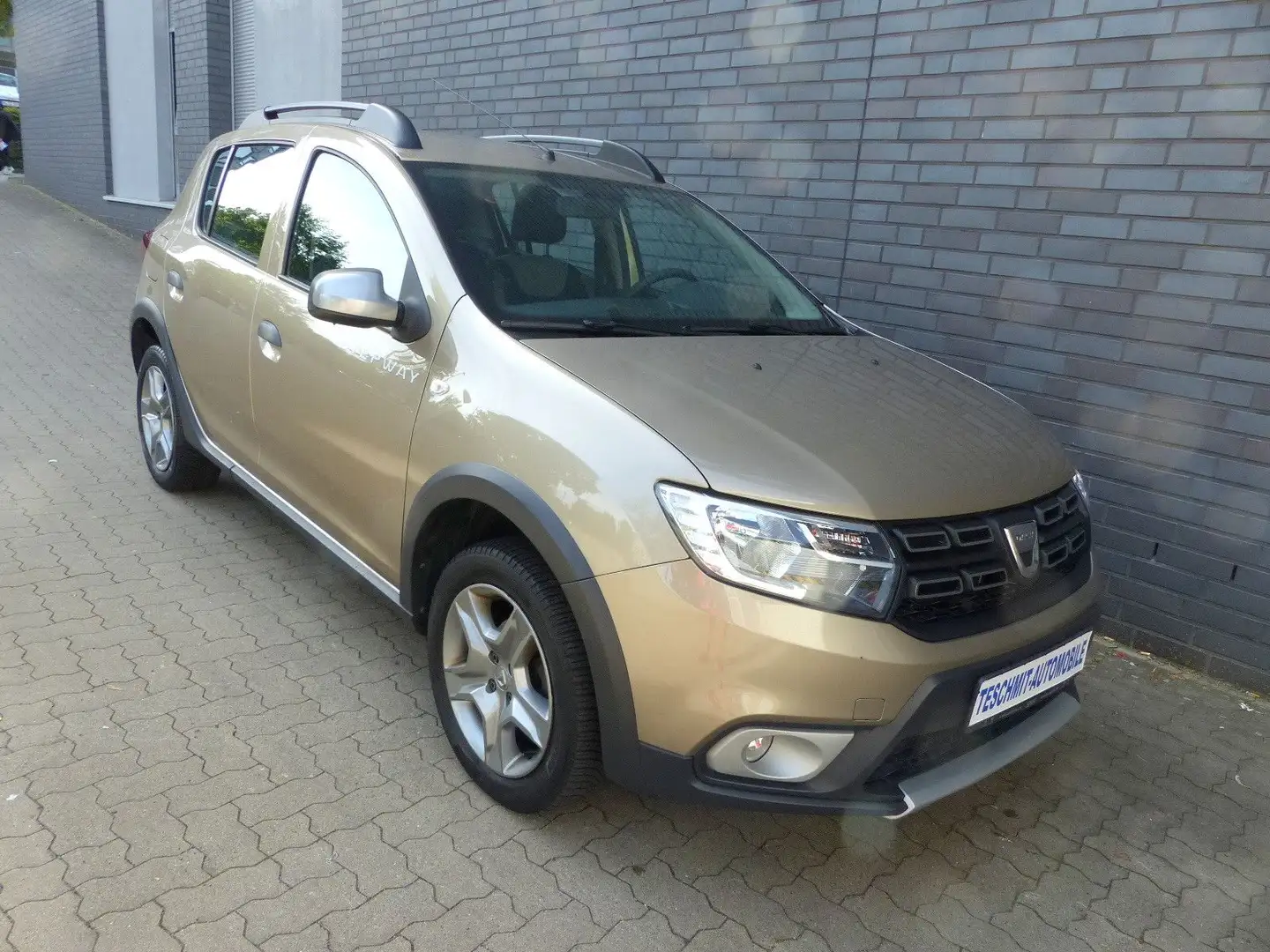 Dacia Sandero II Stepway Essential Autogas/Klima/1.Hd Beige - 2
