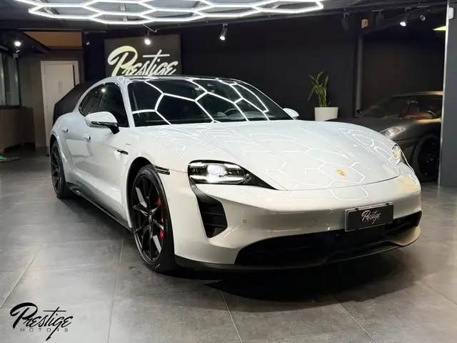 Porsche Taycan GTS SPORT TURISMO 5p.ti *PORSCHE APPROVED*