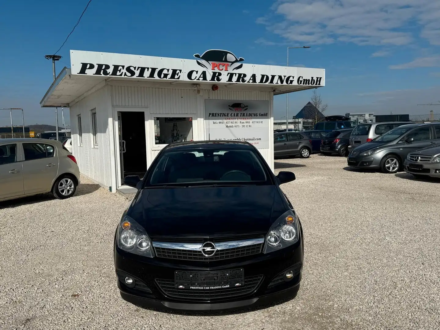Opel Astra H 1.6  GTC* NAVI*PDC*TEMPOMAT* Schwarz - 2