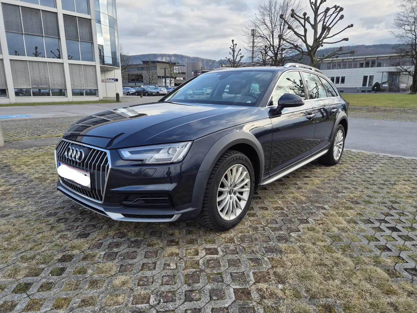 Audi A4 allroad quattro 3.0 TDI S tronic Blau - 1