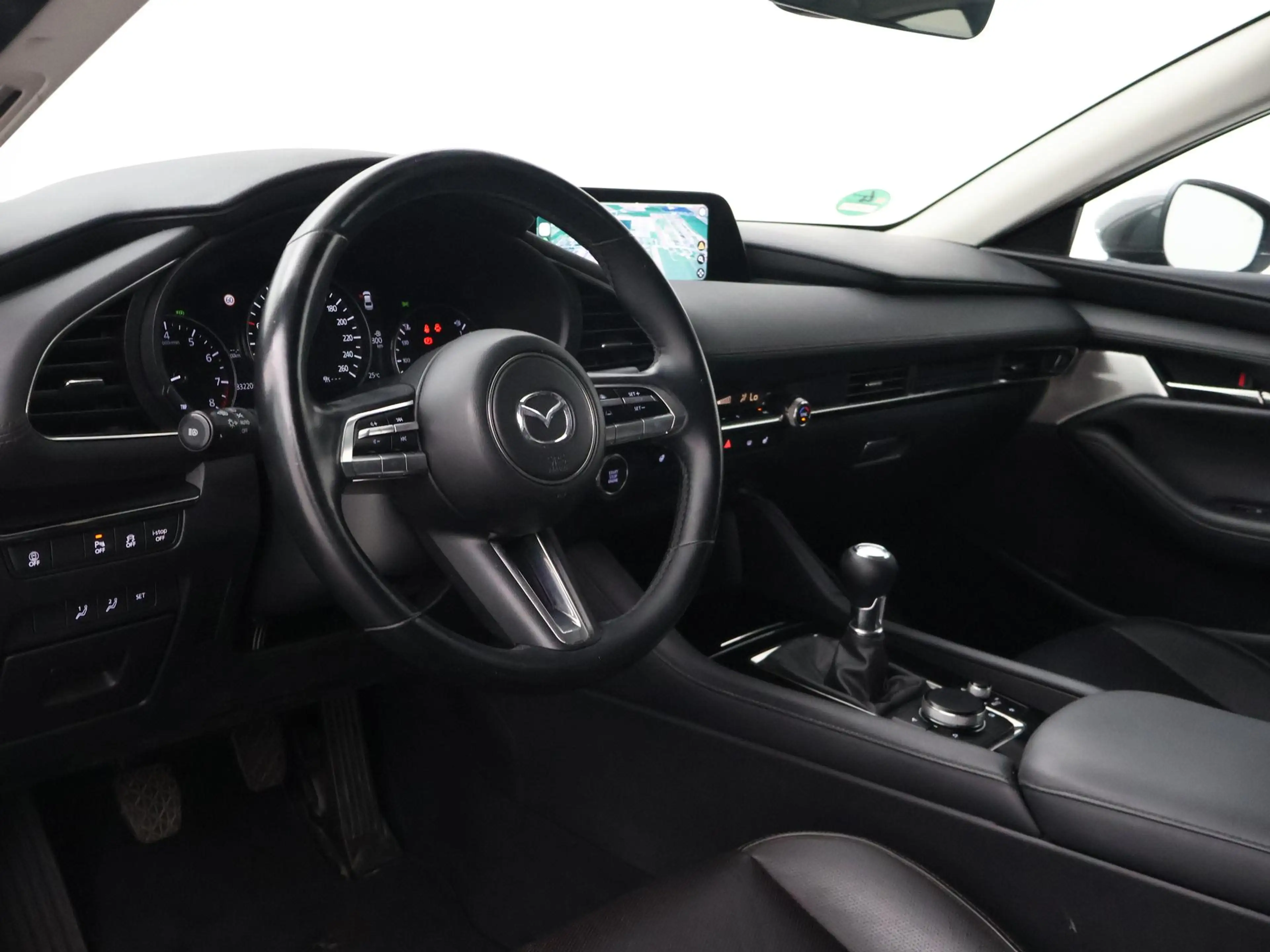 Mazda 3 2.0 e-SkyActiv-X M HYBRID 186 PK LUXURY + CARPLAY — photo 17
