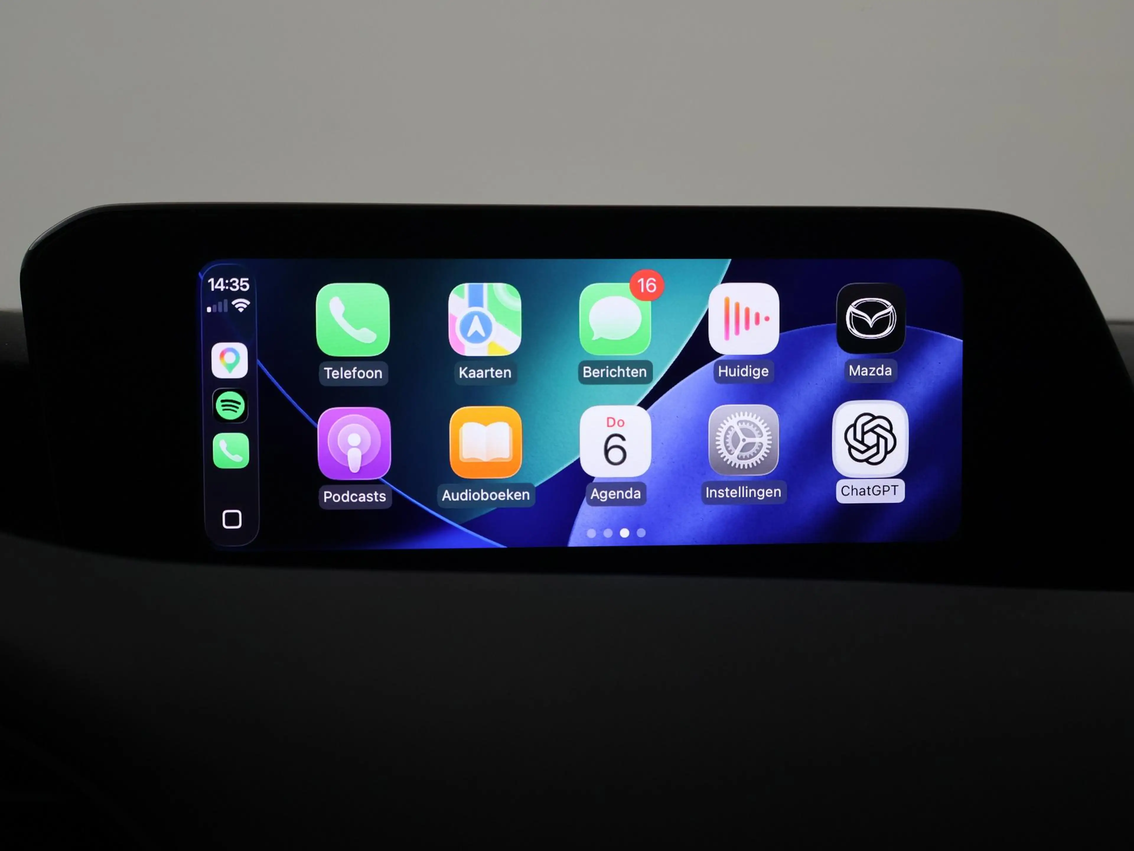Mazda 3 2.0 e-SkyActiv-X M HYBRID 186 PK LUXURY + CARPLAY — photo 30