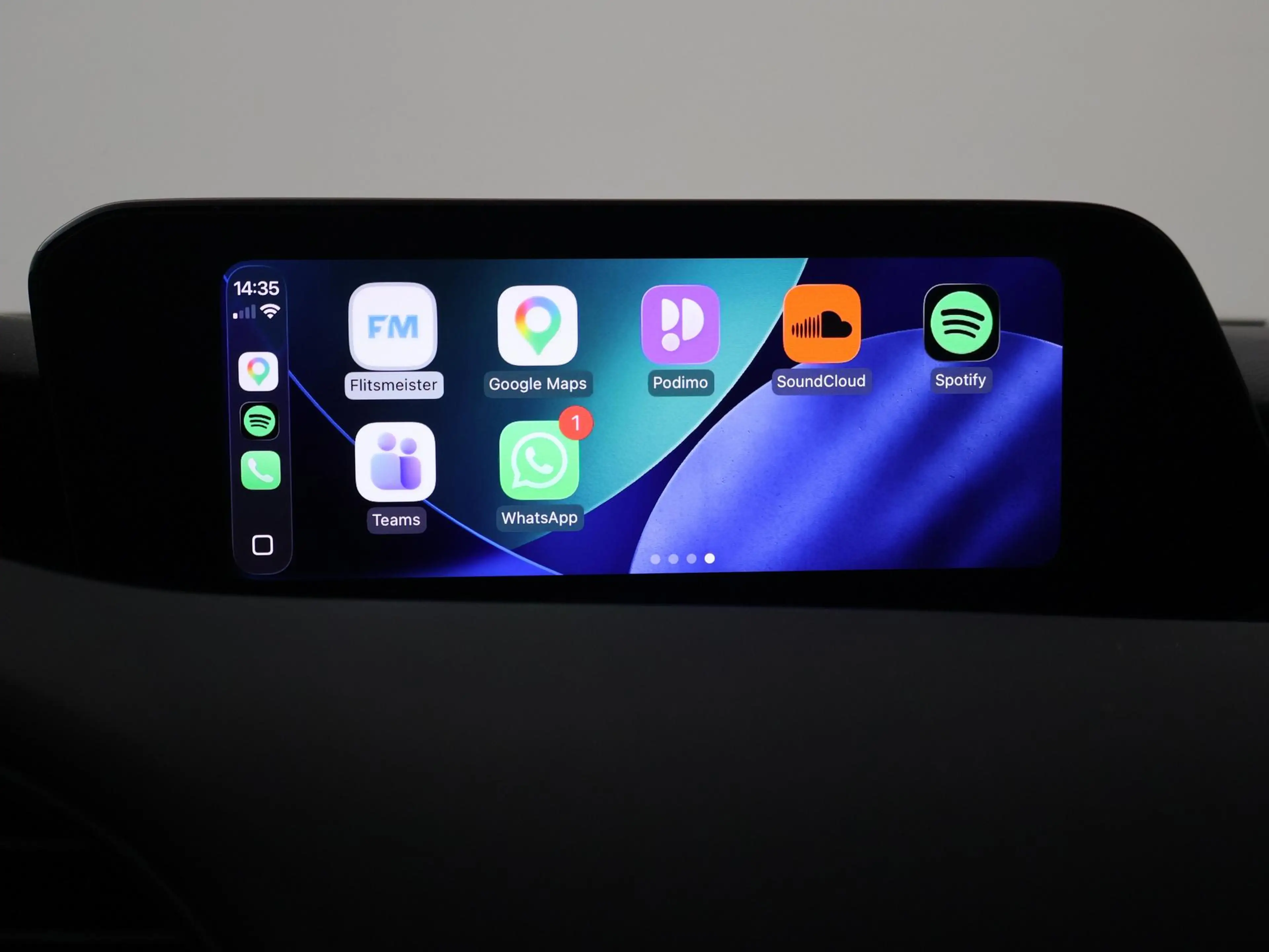 Mazda 3 2.0 e-SkyActiv-X M HYBRID 186 PK LUXURY + CARPLAY — photo 29