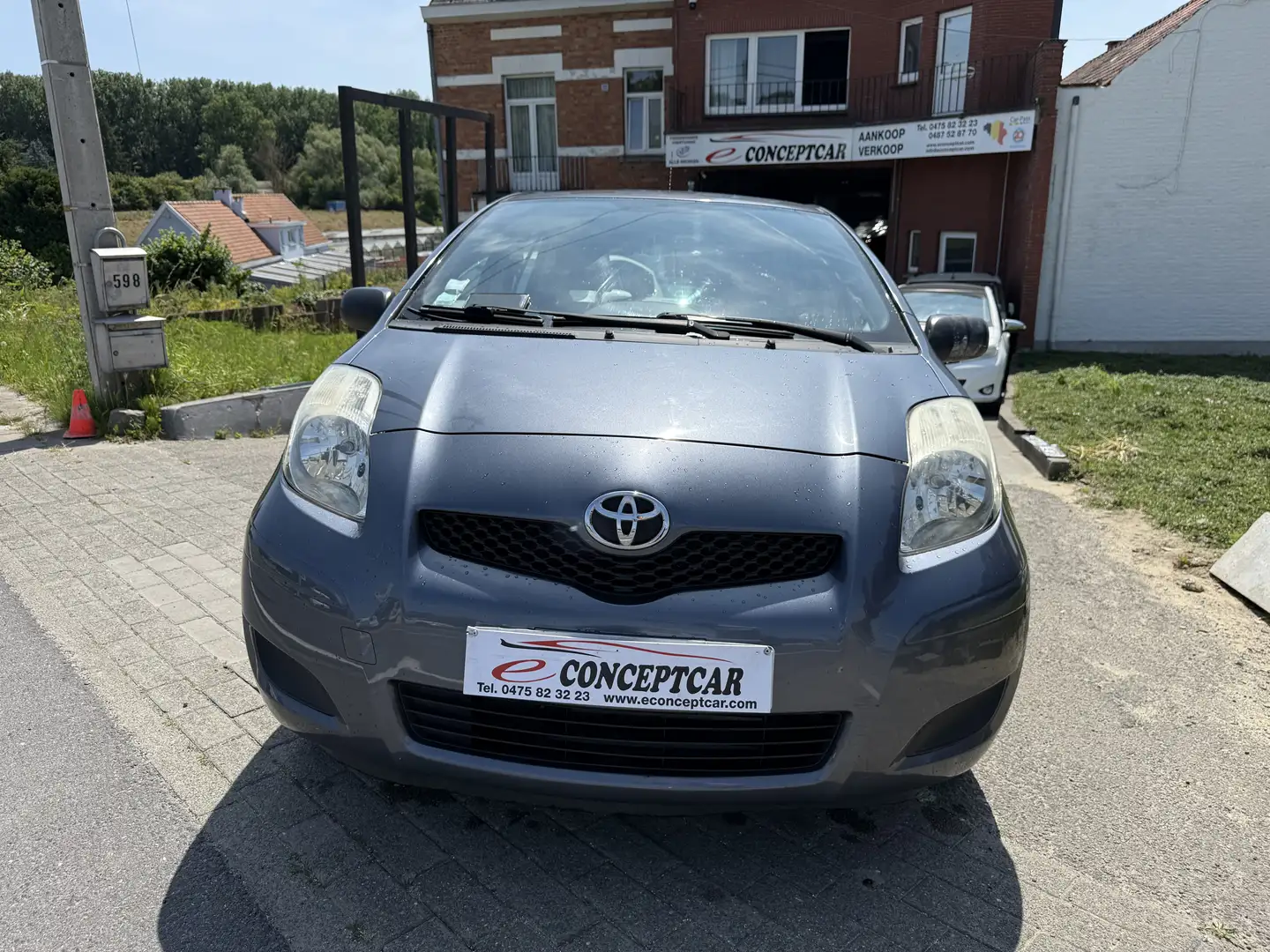 Toyota Yaris 1.0i VVT-i Eco - 2