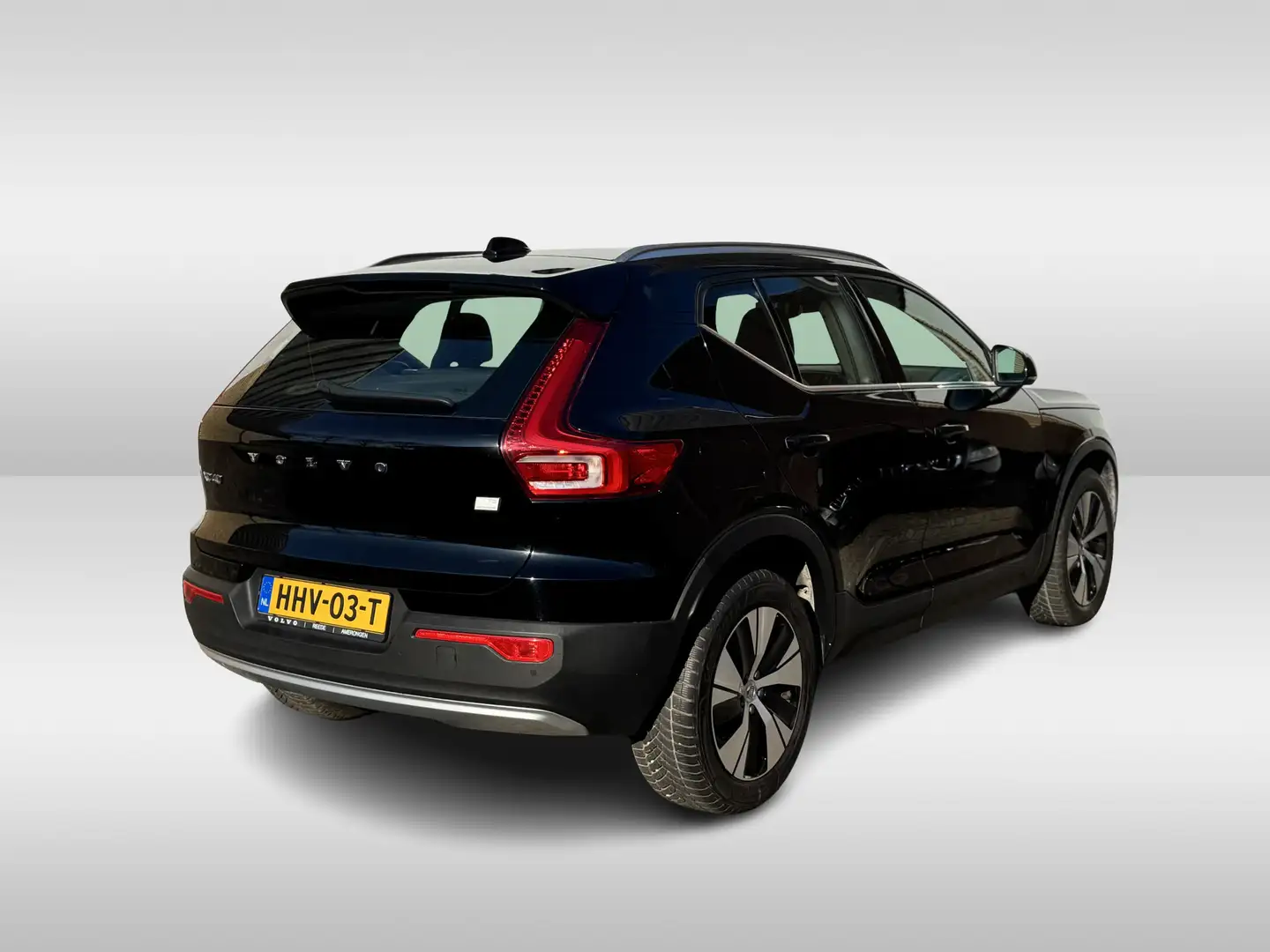Volvo XC40 1.5 T5 Recharge Inscription Expression Park Assist Schwarz - 2