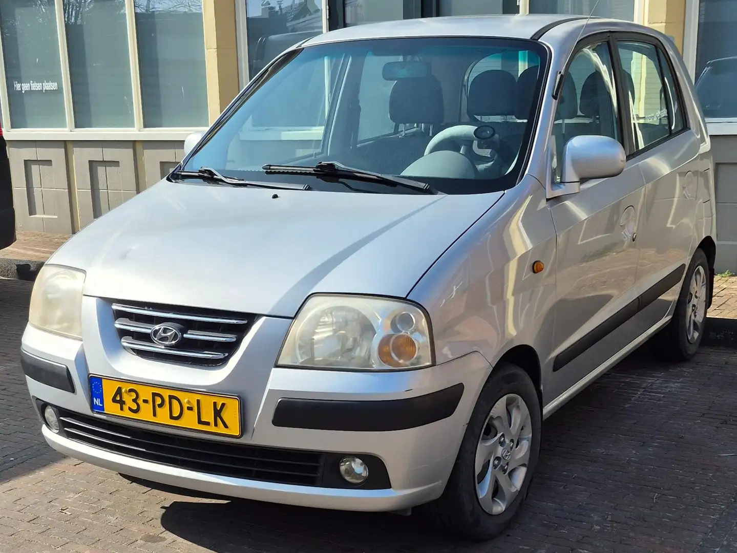 Hyundai Atos 1.1i Dynamic Prime Automaat Grau - 2