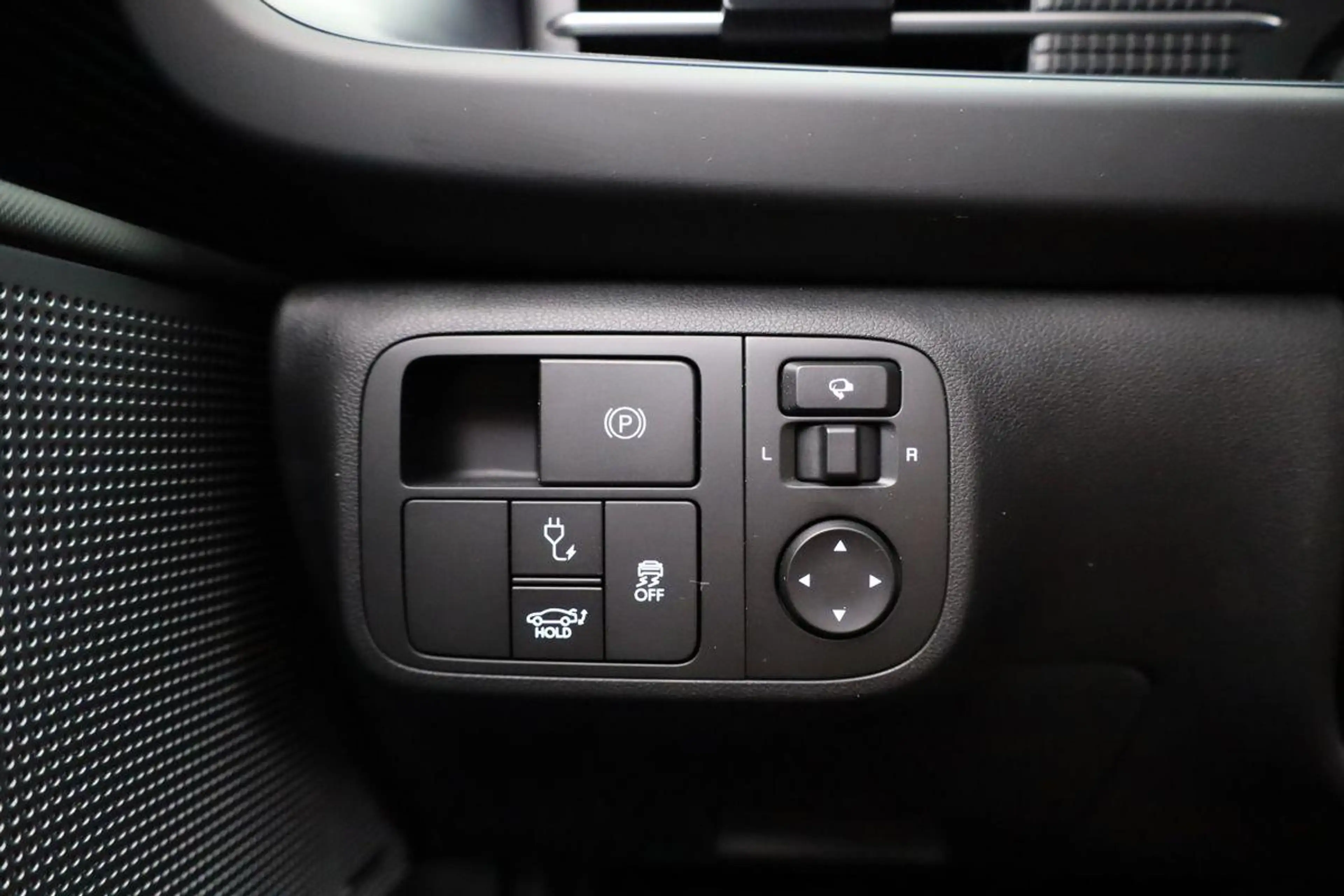 Hyundai IONIQ 6 Top-LINE 4WD, HuD, Navi, Matrix, AreaView, BOSE, S — photo 10
