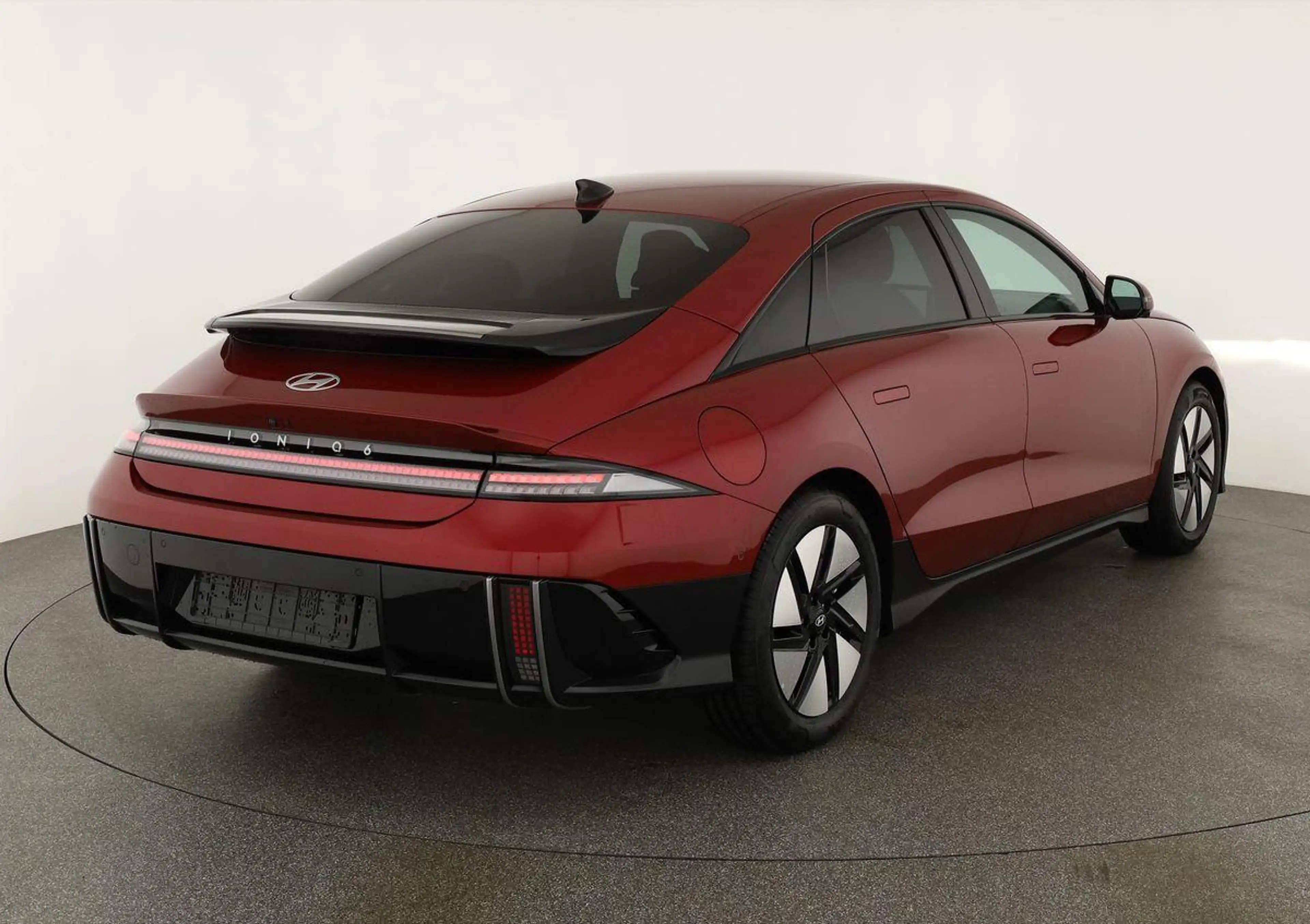 Hyundai IONIQ 6 Top-LINE 4WD, HuD, Navi, Matrix, AreaView, BOSE, S — photo 4