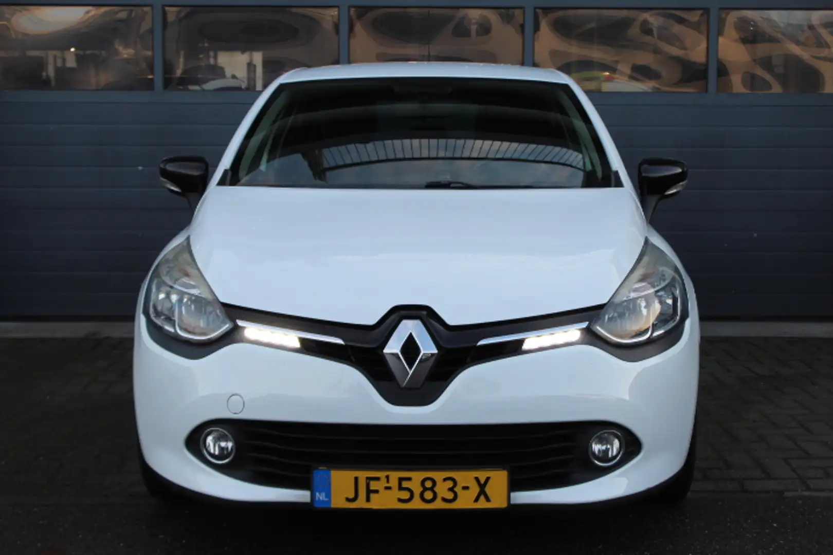 Renault Clio 0.9 TCe Expression Airco, Cruise, Navigatie, Bluet Blanc - 2