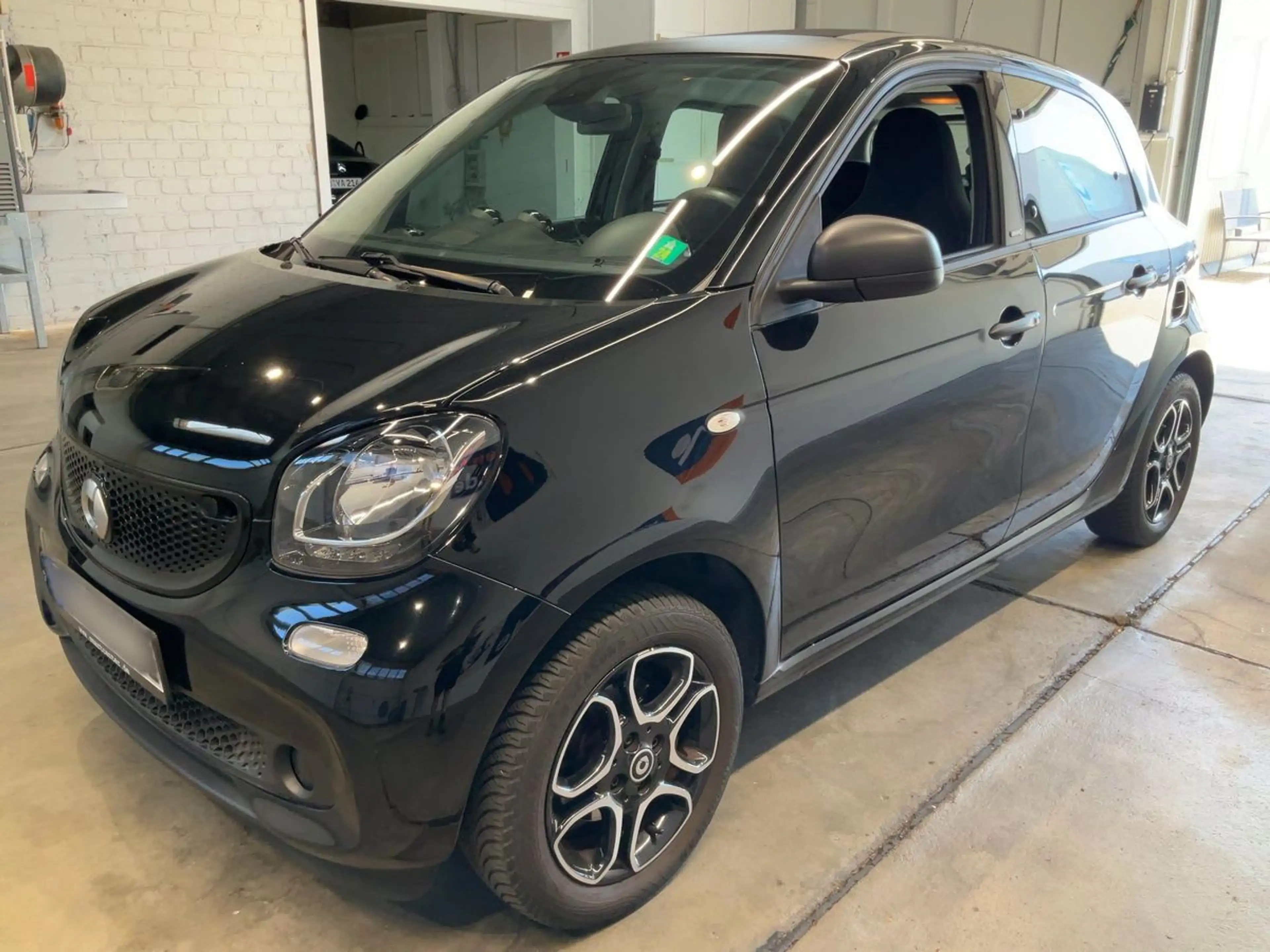 smart forFour Passion 66 *FALTDACH*SHZ*KLIMAUT*BLUETOOTH* — photo 2
