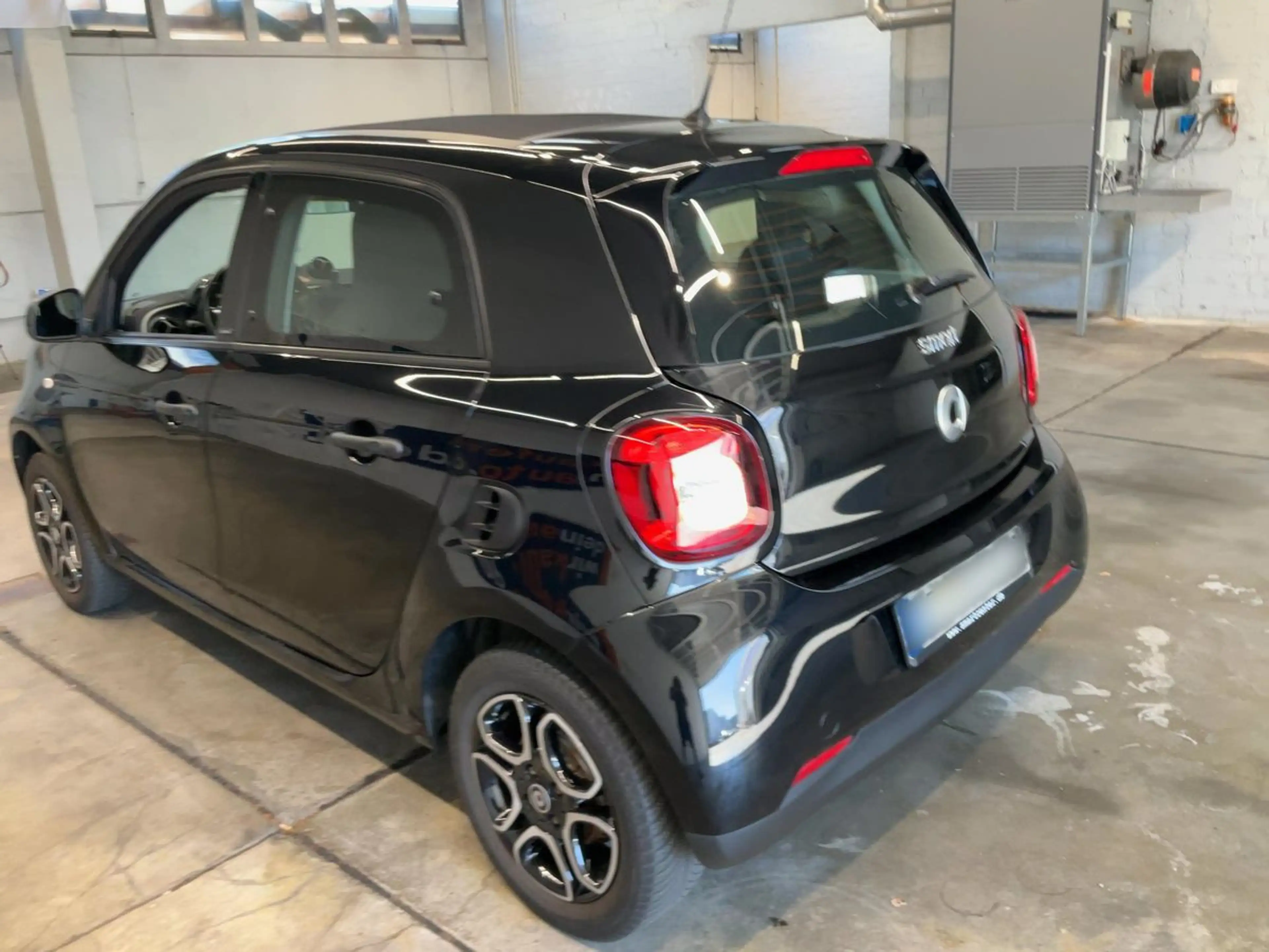 smart forFour Passion 66 *FALTDACH*SHZ*KLIMAUT*BLUETOOTH* — photo 3