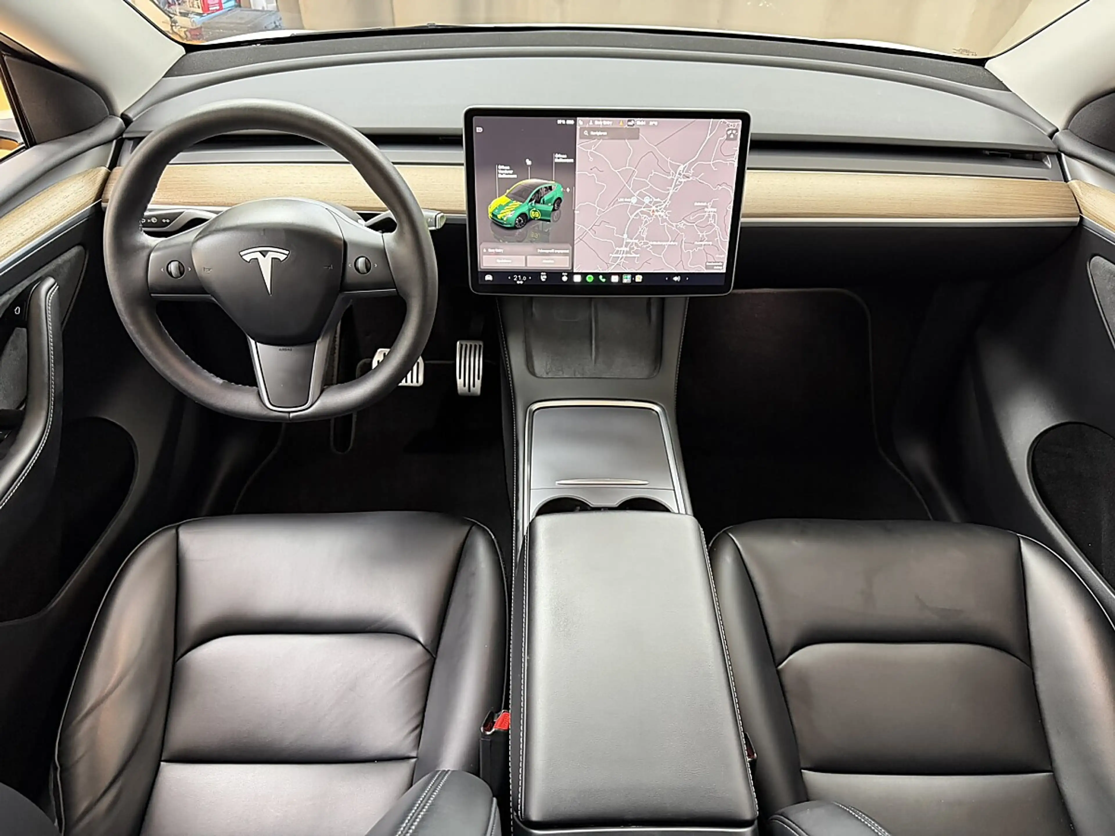 Tesla Model Y Dual Maximale Reichweite Dual AWD Autopilot — photo 10