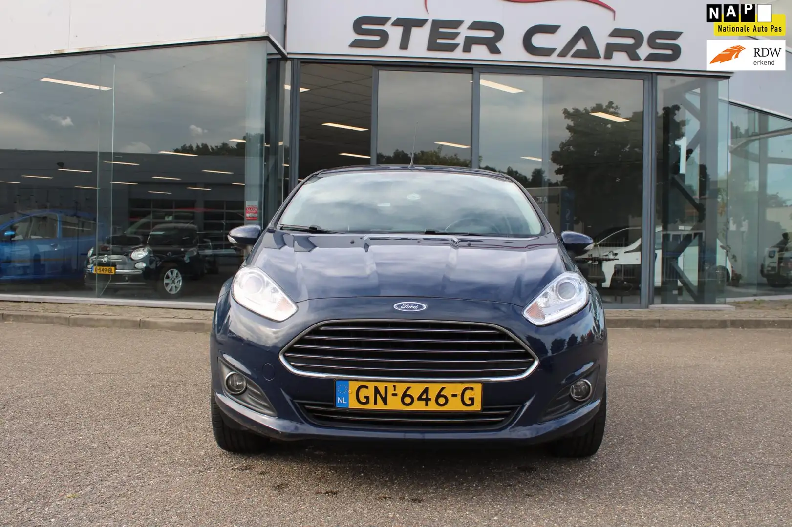 Ford Fiesta 1.0 EcoBoost Titanium, Navi, Airco, 5 Deurs, 100 P Blau - 1