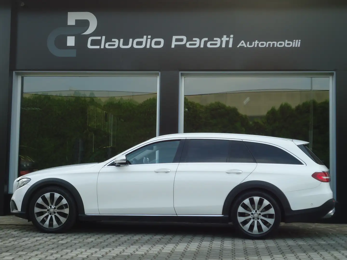 Mercedes-Benz E 220 D 4MATIC ALLTERRAIN BUSINESS SPORT Bianco - 1
