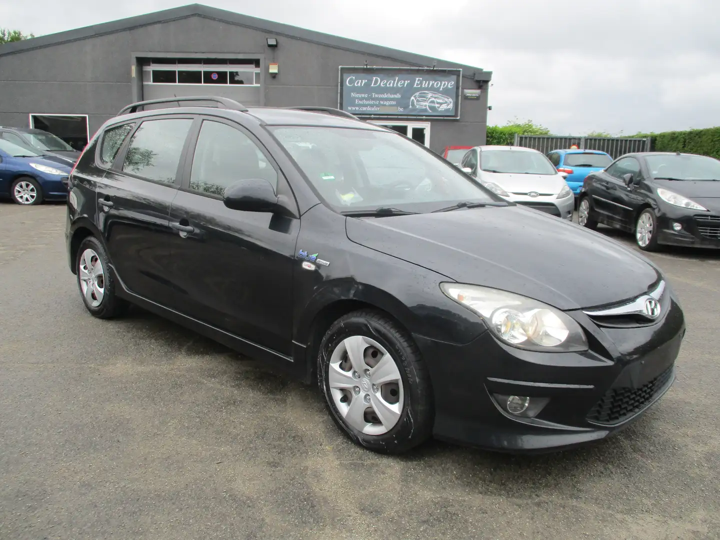 Hyundai i30 SW 1.6 CRDi Airco Negro - 2