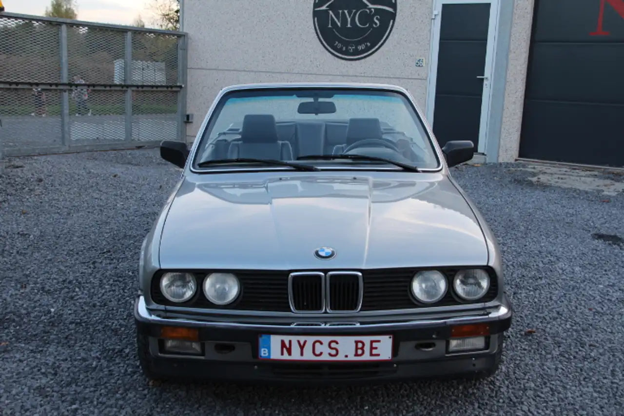 BMW 325i Cabriolet E30, foto 2