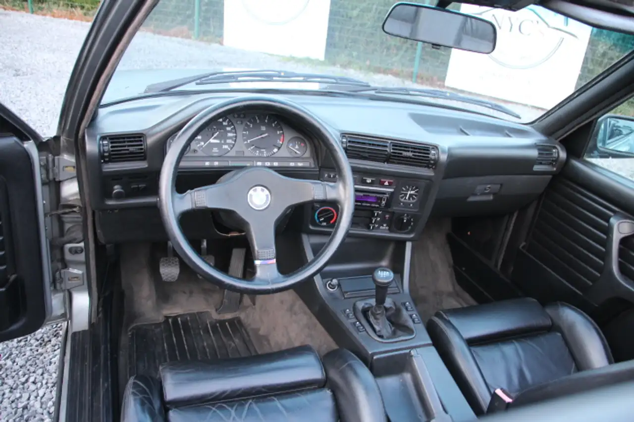 BMW 325i Cabriolet E30, foto 12