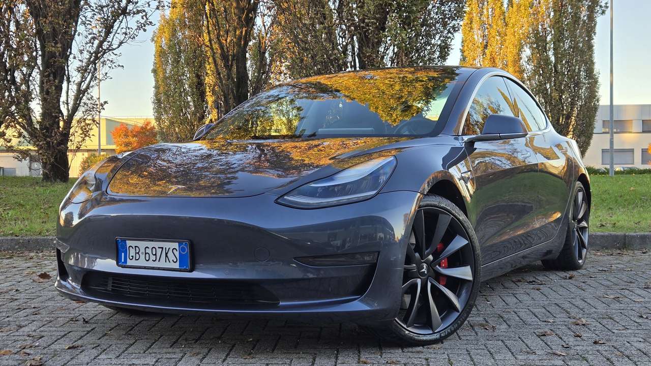 Tesla Model 3 Performance Dual Motor awd