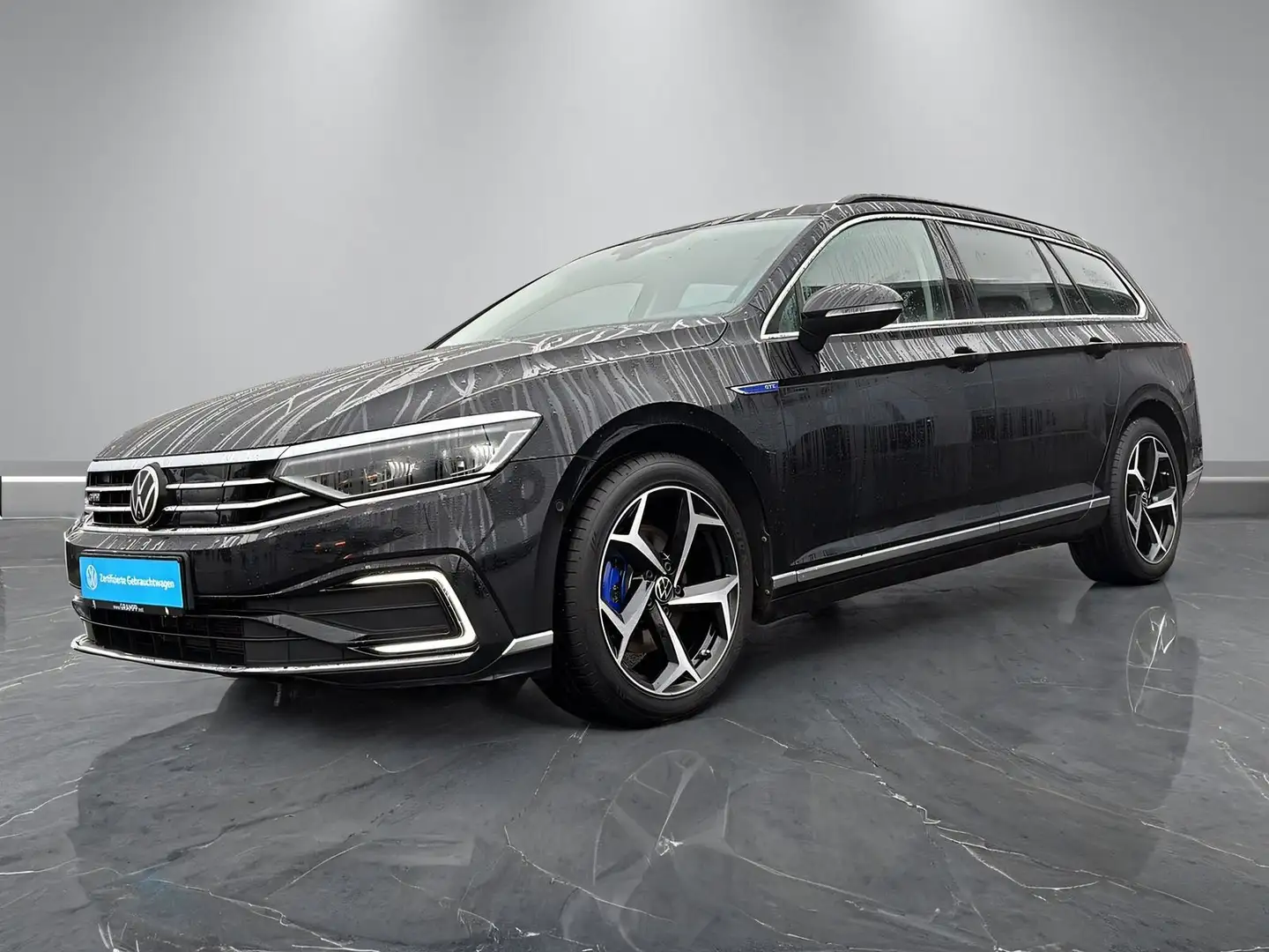 Volkswagen Passat Variant GTE +AHK+360°+MATRIX+DCC+ASSISTS+ Schwarz - 2