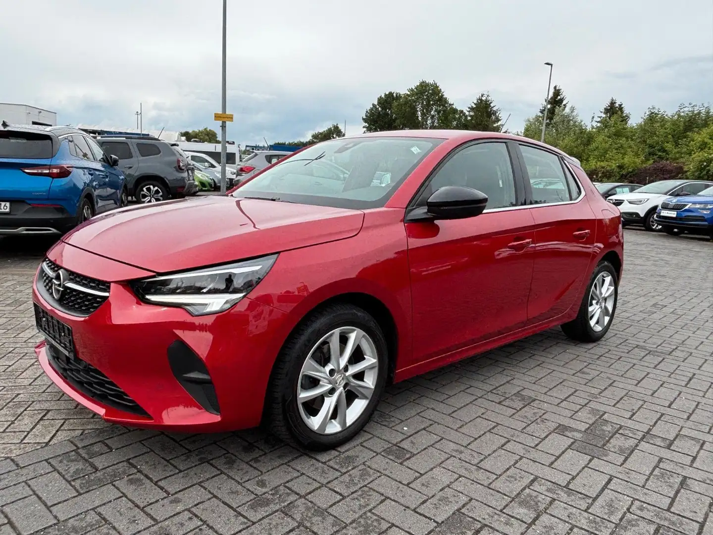 Opel Corsa F Elegance Automatik Rouge - 2