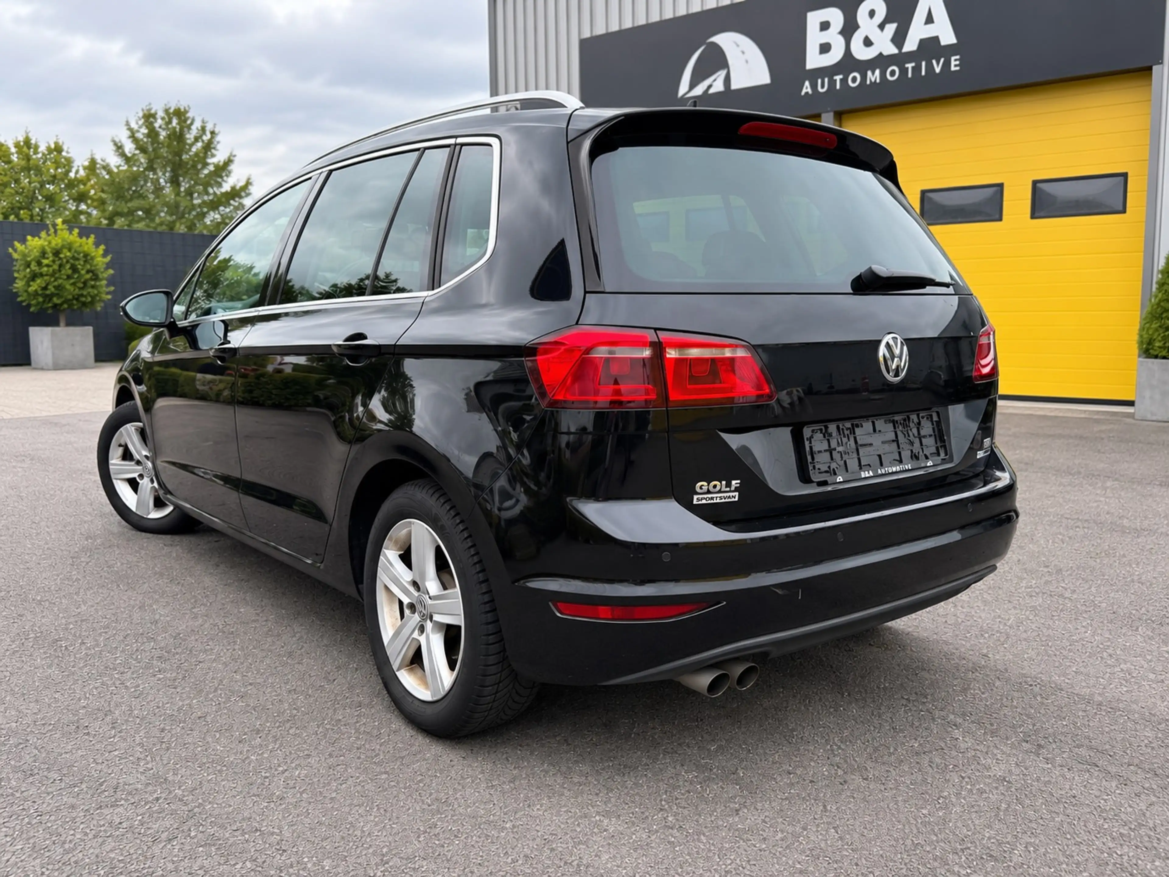 Volkswagen Golf Sportsvan Golf Sportsvan 1.4 TSI Highline DSG — photo 3