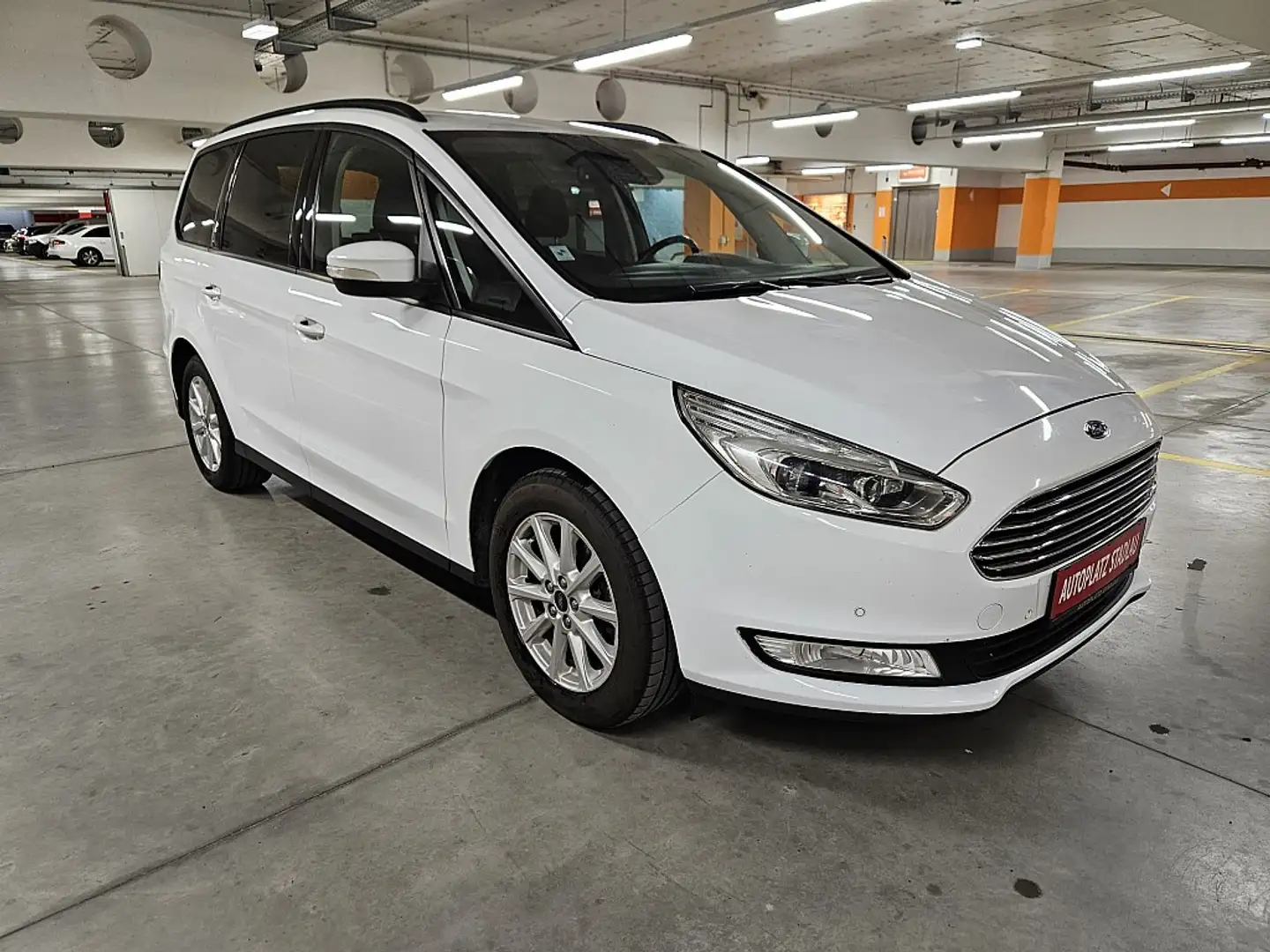 Ford Galaxy 2,0 EcoBlue SCR Business Aut. 7 SITZE KAMERA LE... Weiß - 2