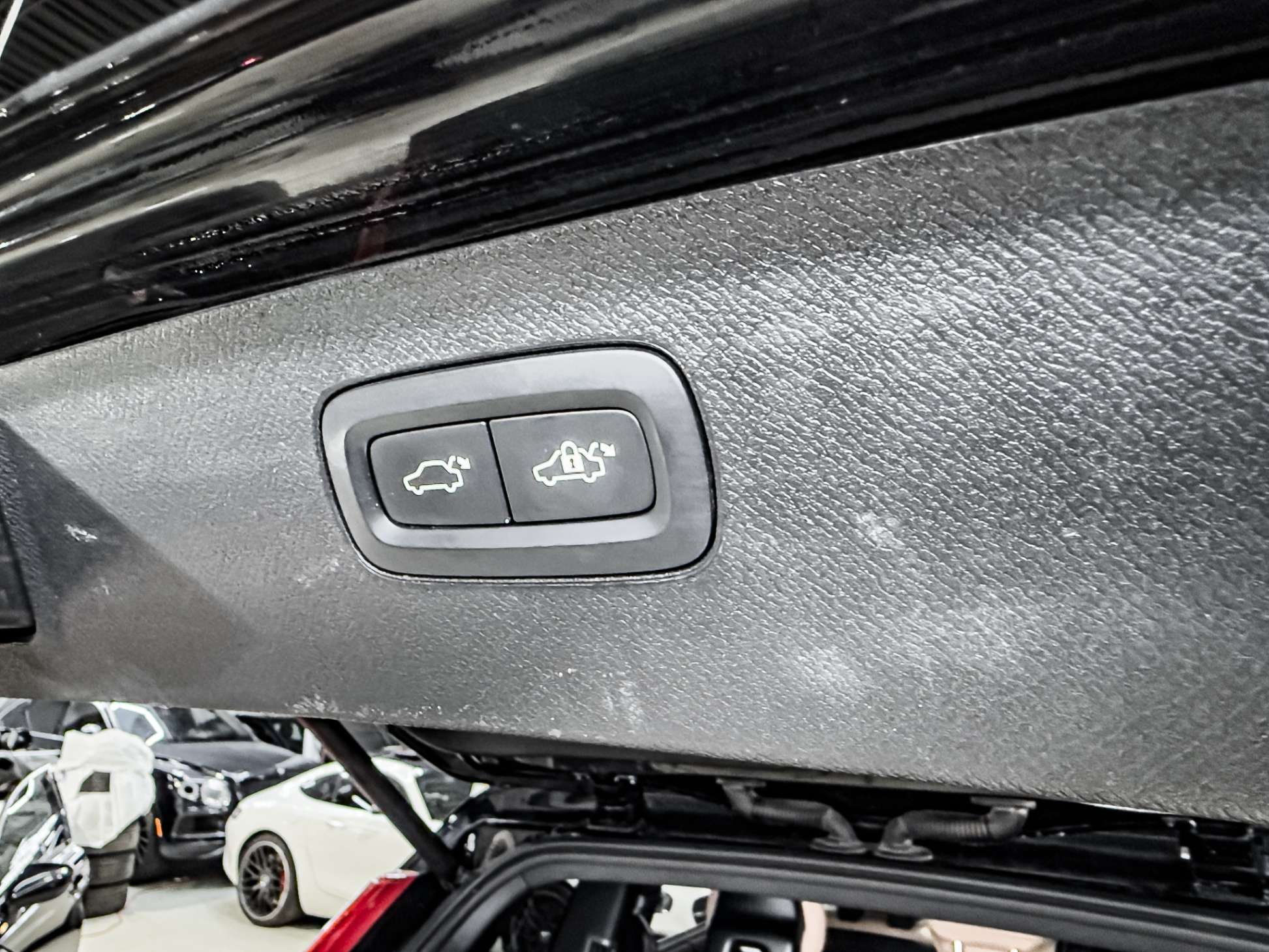 2025 Volvo XC90 B6 AWD 7-SEATER Ultra-Bright thumb 30