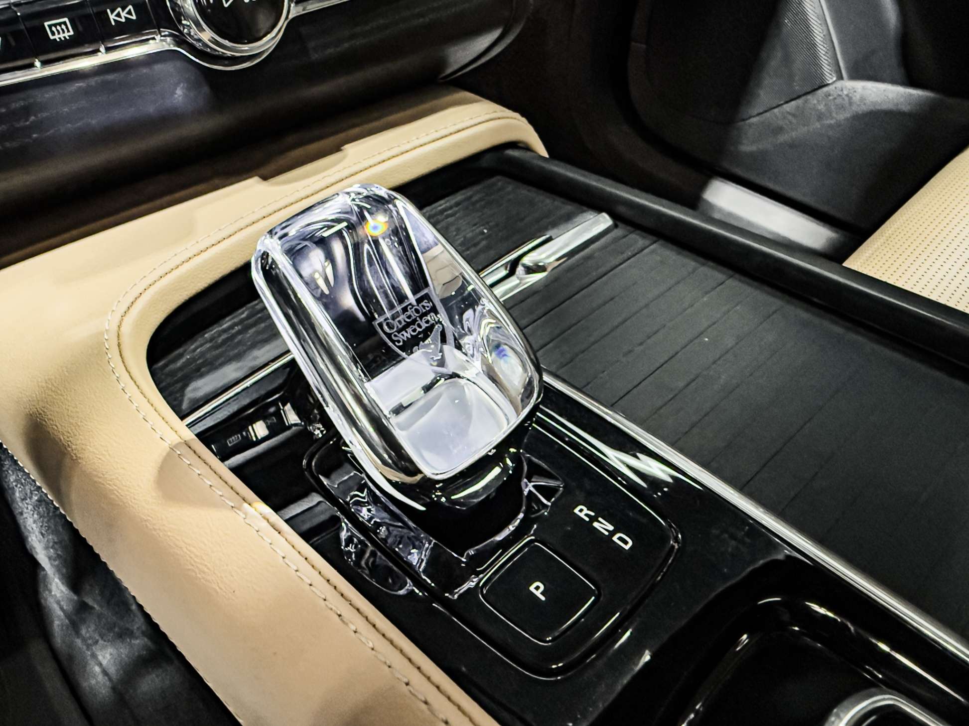 2025 Volvo XC90 B6 AWD 7-SEATER Ultra-Bright thumb 21