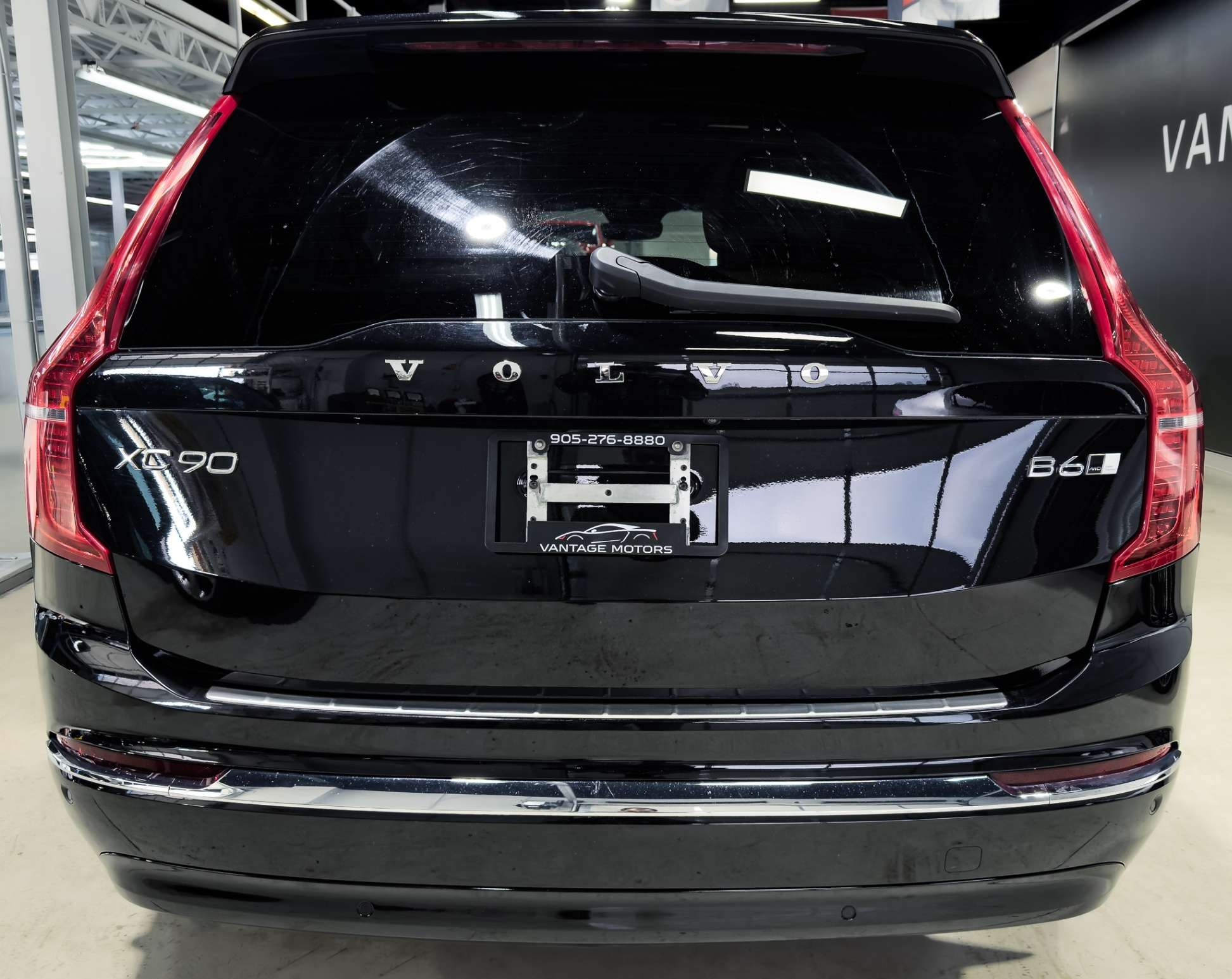 2025 Volvo XC90 B6 AWD 7-SEATER Ultra-Bright alt 5