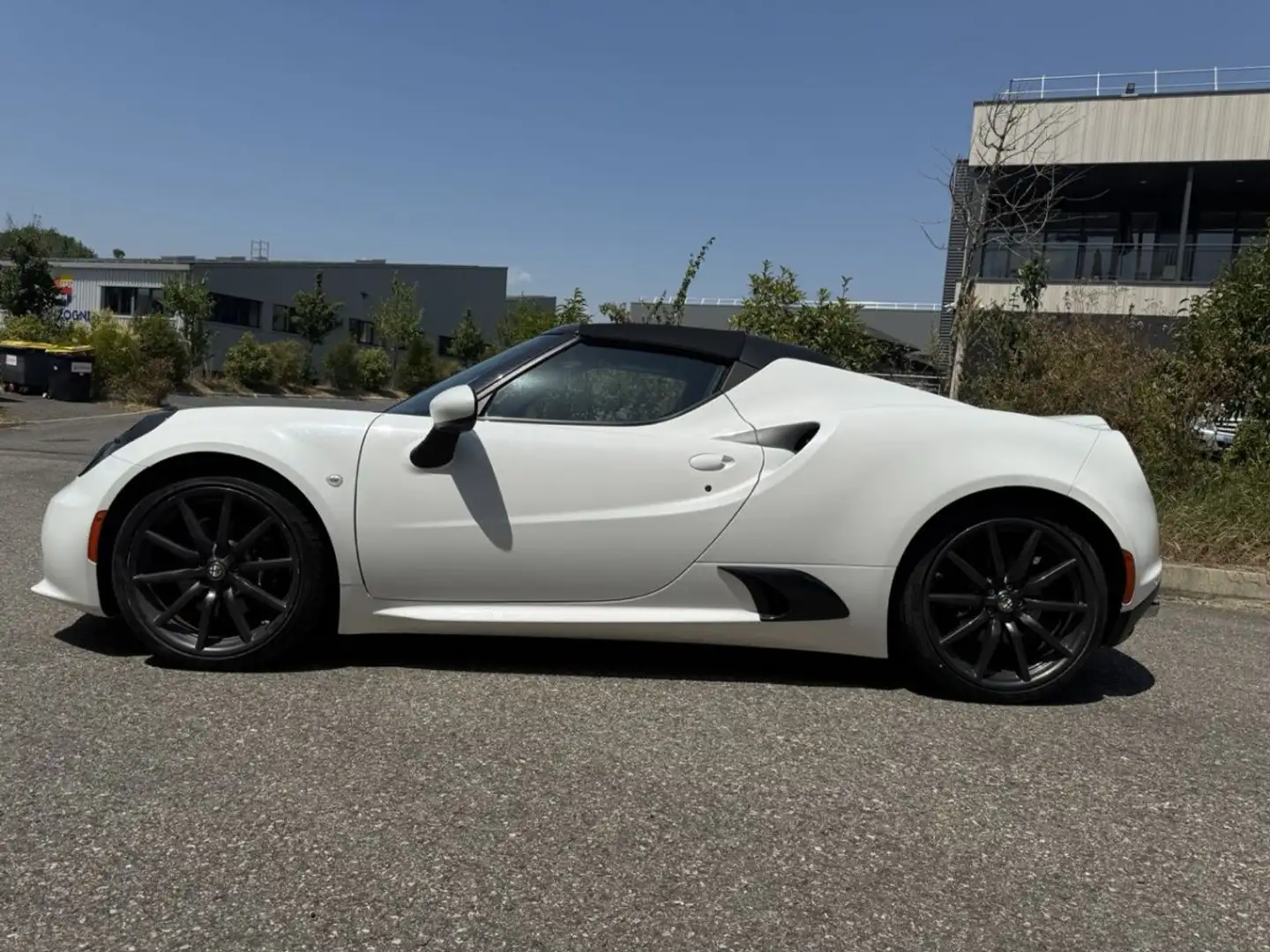 Alfa Romeo 4C 4C SPIDER 1750 1.8 TBI 240 CH TCT Weiß - 2