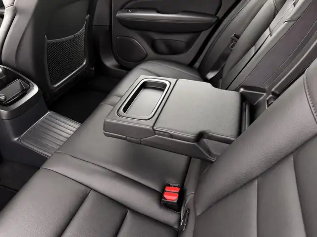 Volvo V60 view 13