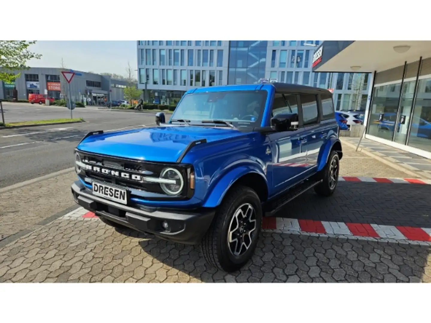 Ford Bronco 2.7 EcoBoost V6 Outer Banks - Front- & Heckkamera Blau - 2