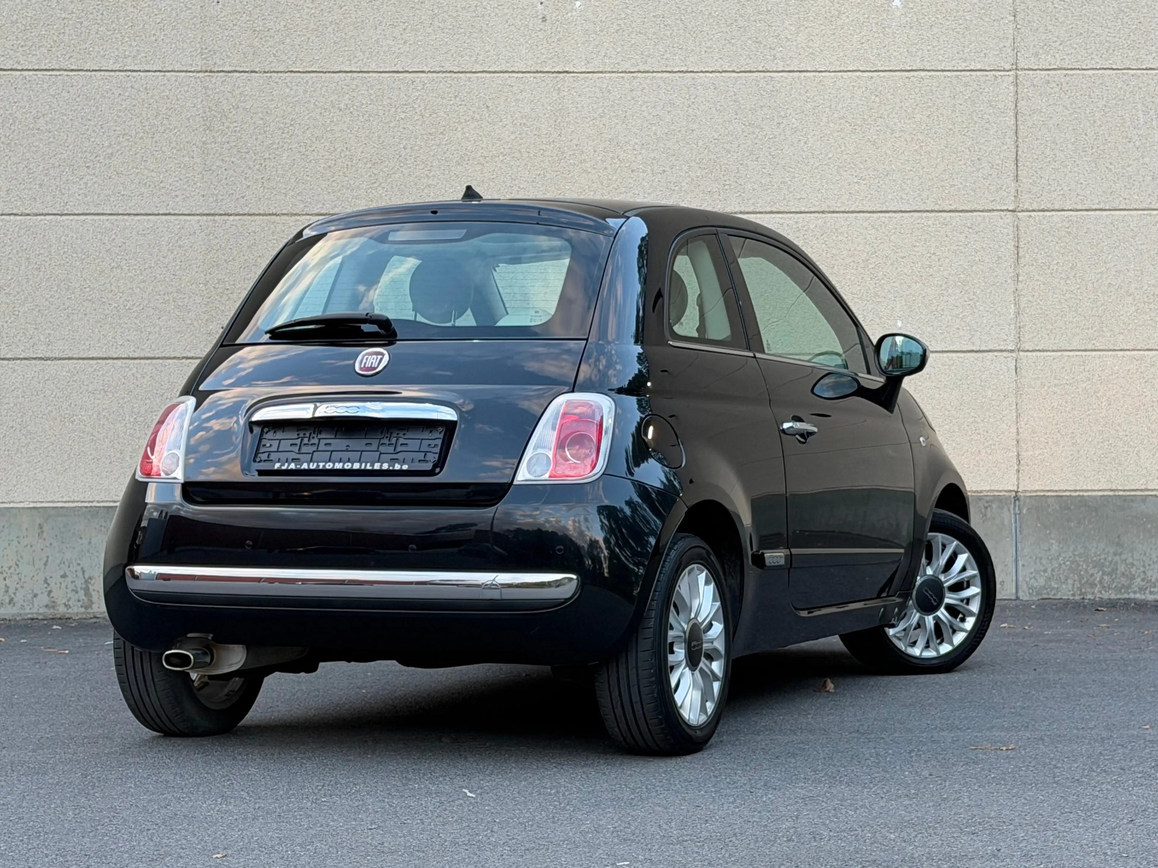 Fiat 500 500 1.2i La petite Robe noire — photo 3